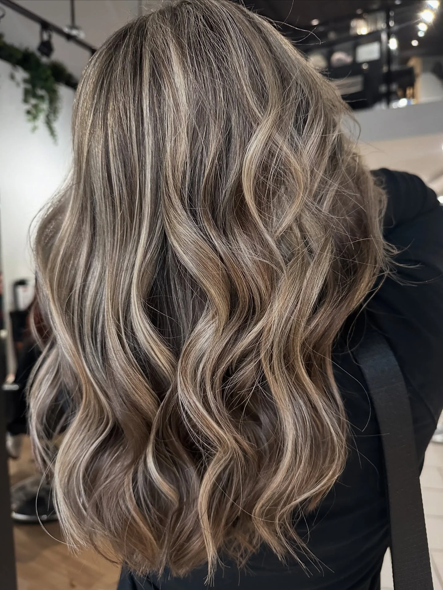 Winter blonde

Who says you can&rsquo;t add a little bit of sunshine into your life when the fall days are getting darker?