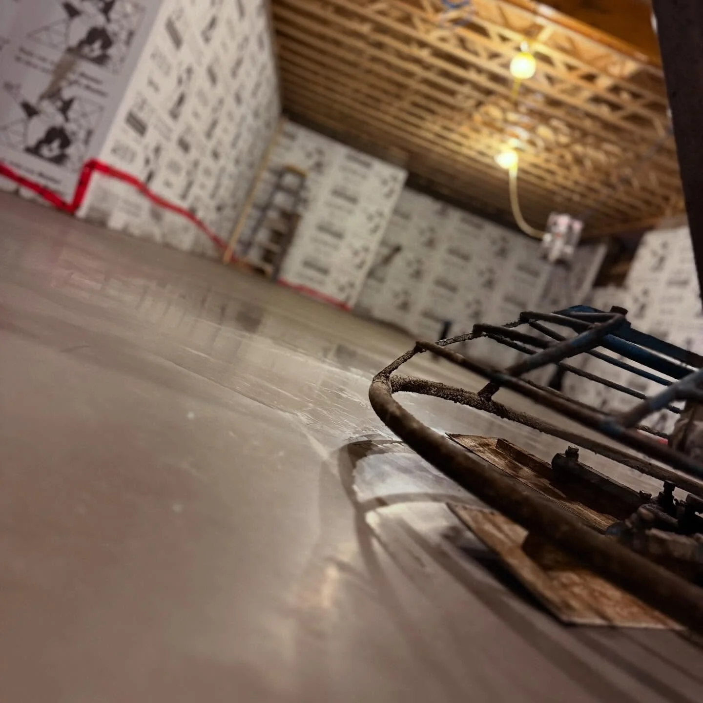 High gloss finish! #ottawaconstruction #ottawaconcrete #ottawaartist