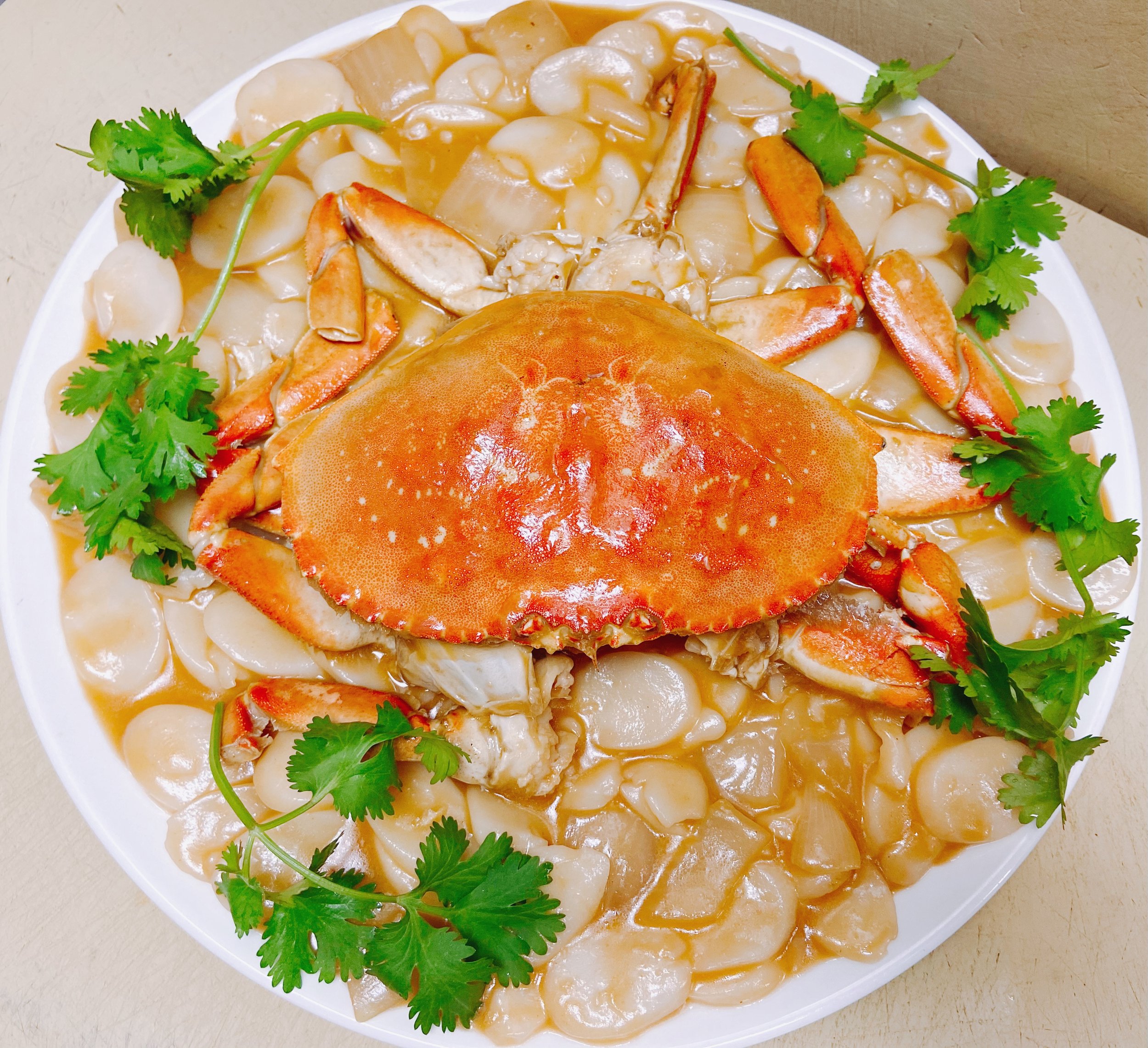 Dungeness Crab with Raice Cake