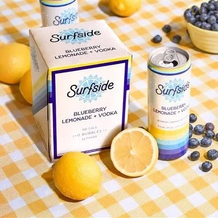 Freshie alert: Surfside Blueberry Lemonade + Vodka. Flavors of crisp lemonade with a little sweet blueberry. Just added to the seltzer lineup - cheers to summer! 
.
.
.
.
.
(pic: Surfside) #chicagofunauthority #chicagodrinks #chicago #chicagobars #ch