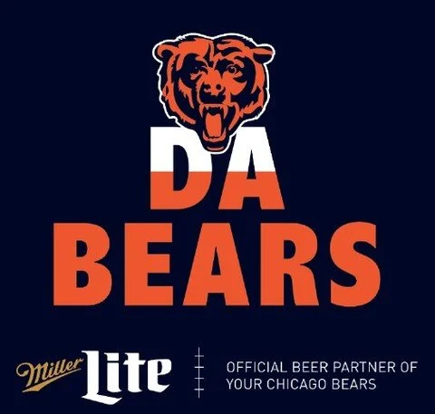 MNF primetime with DA BEARS! $12 Miller Lite Pitchers, $5 Skrewball/Fireball + Oktoberfest specials + daily deals. Kick for Bears-Eagles at 7:15 p.m. Bear Down! 
.
.
.
.
.
#chicagofunauthority #chicagodrinks #chicago #chicagobars #chicagogram #chicag