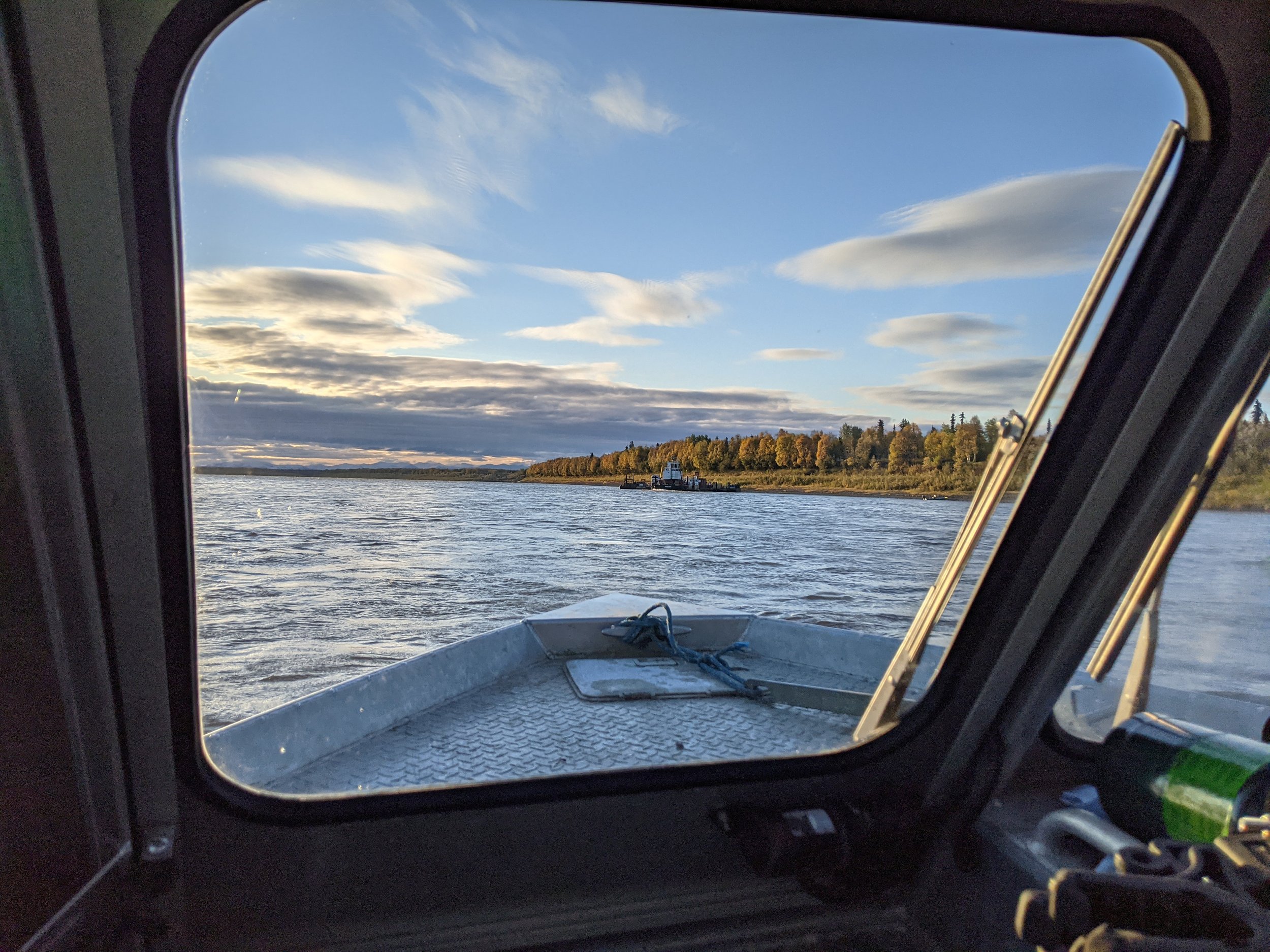 Barge upstream of Aniak (September 2021)