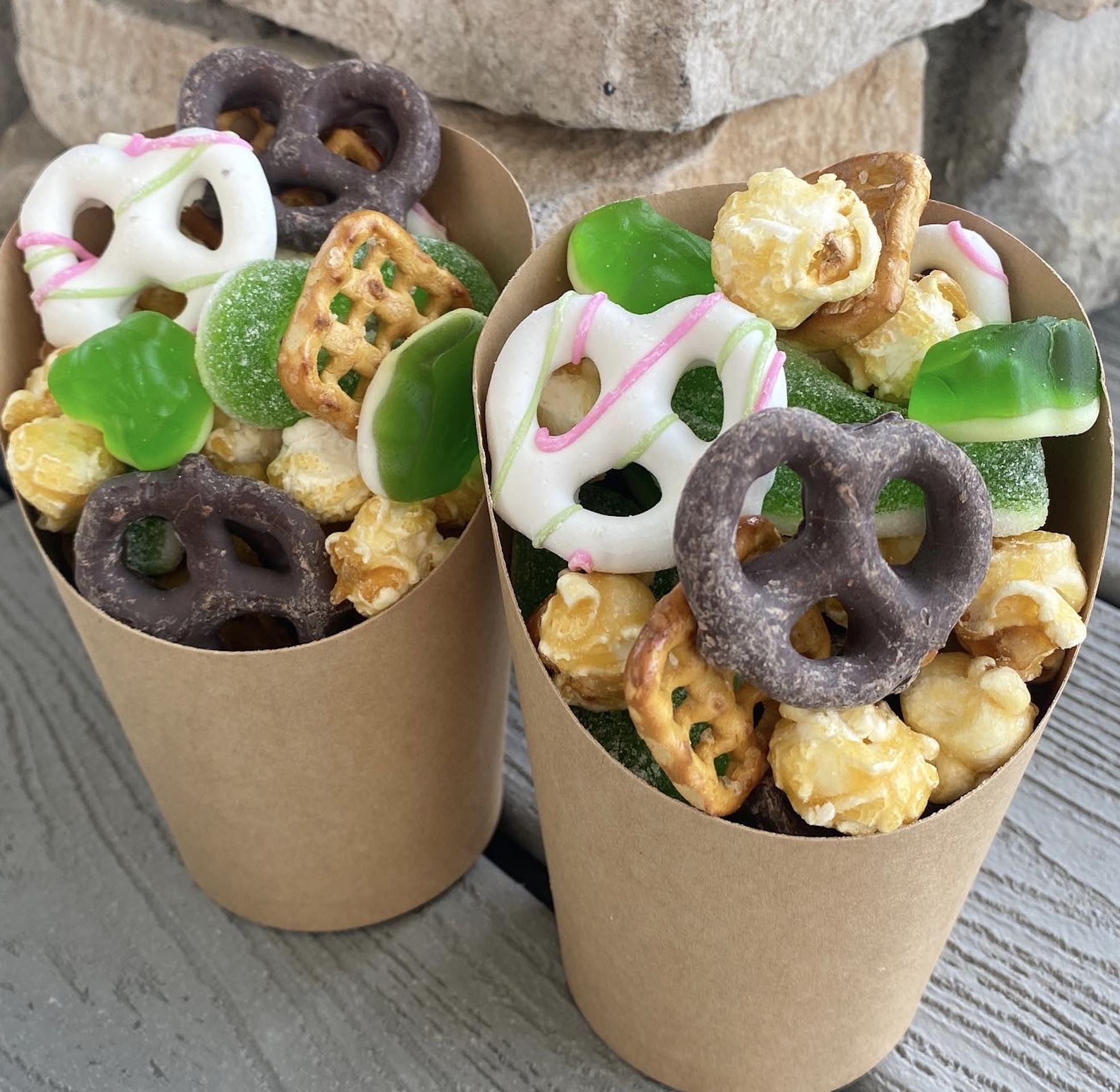 Suds & Sodas Snack Mix Green