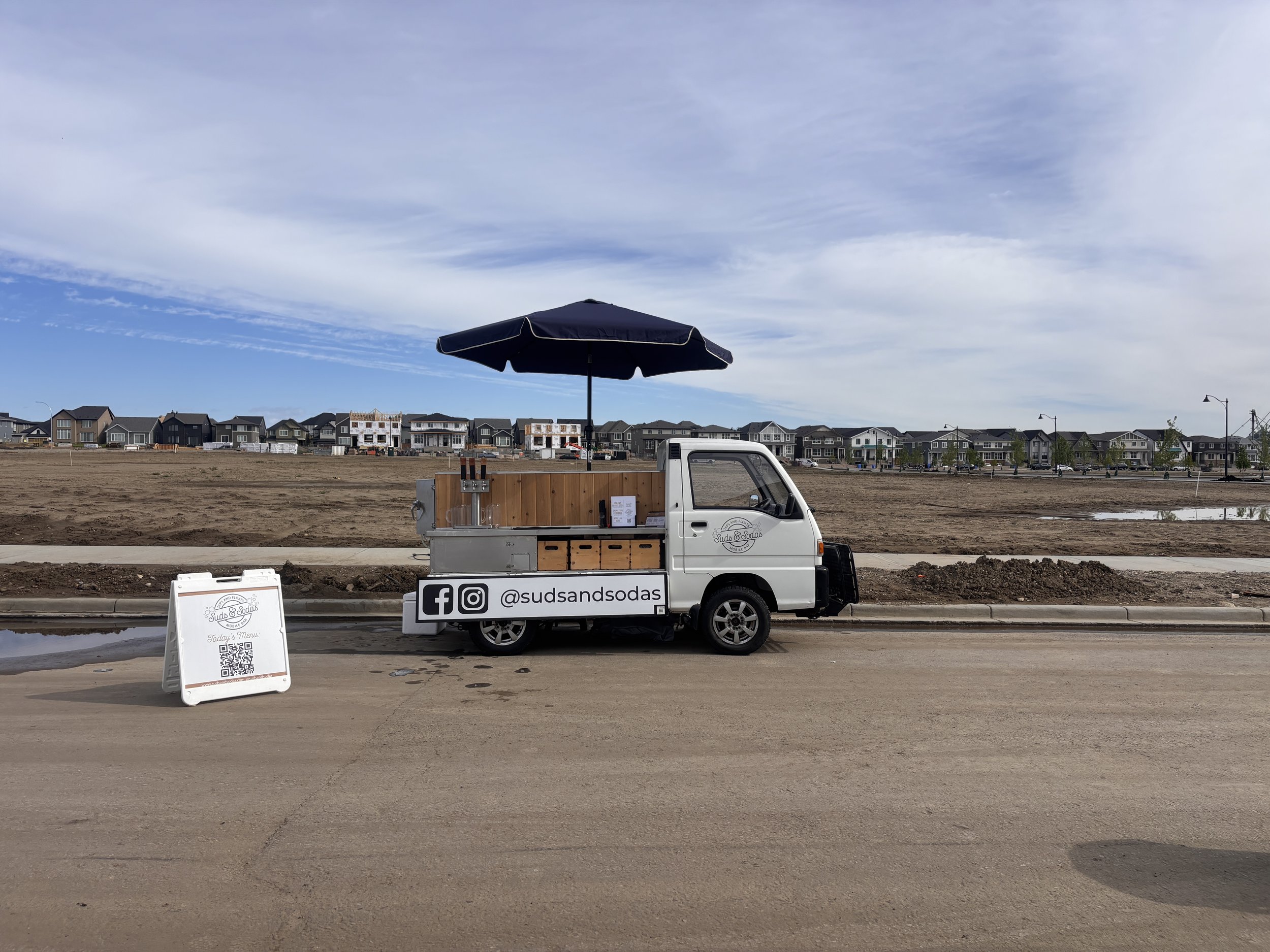 Suds & Sodas Mobile Bar & Beverage Cart Azuridge Tiki Party
