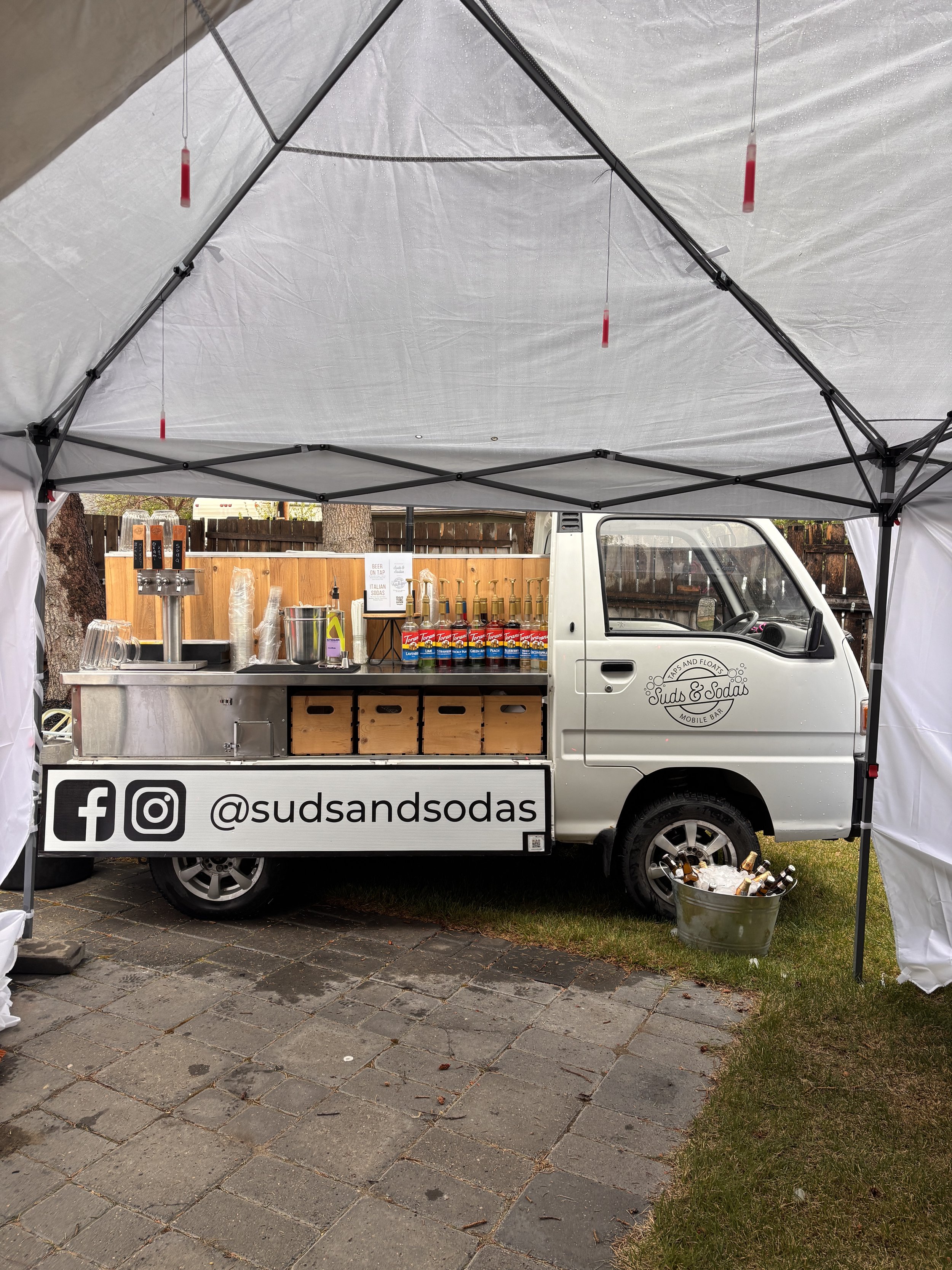 ds & Sodas Sambar Beverage Truck Rain