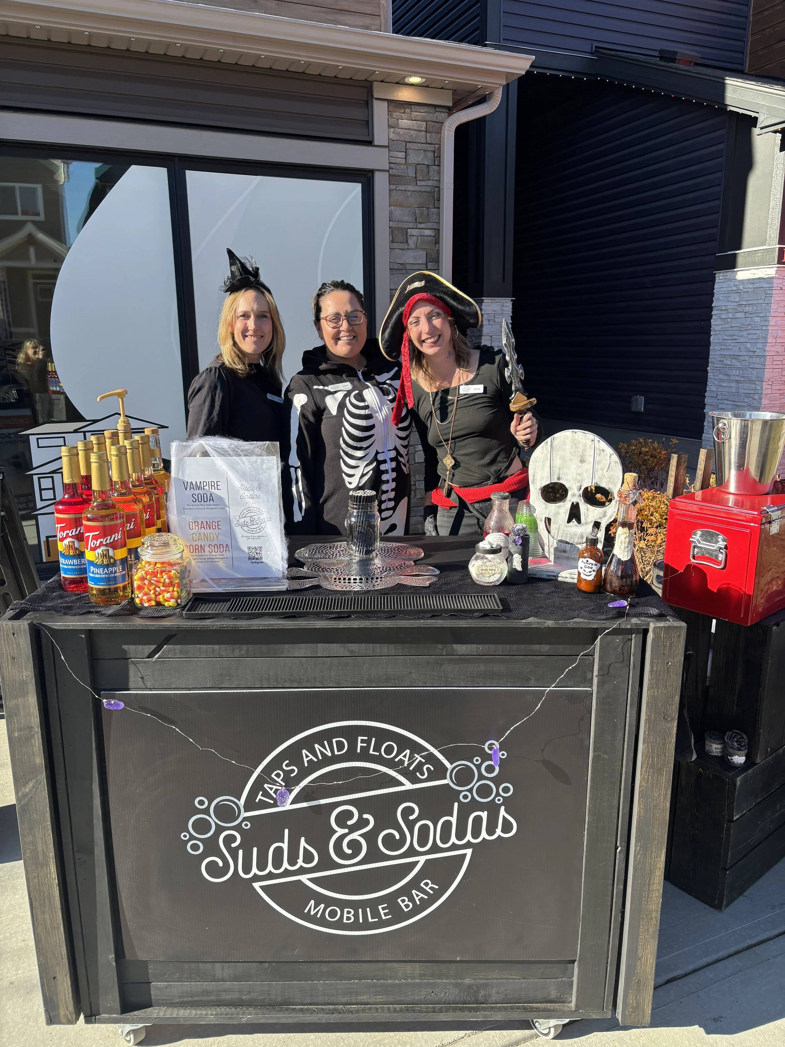 Suds & Sodas Halloween Portable Bar.JPG