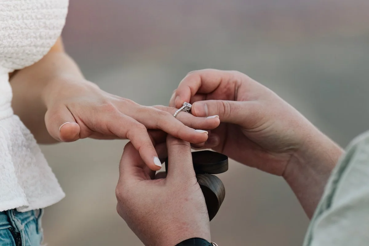 moab wedding photographer arches