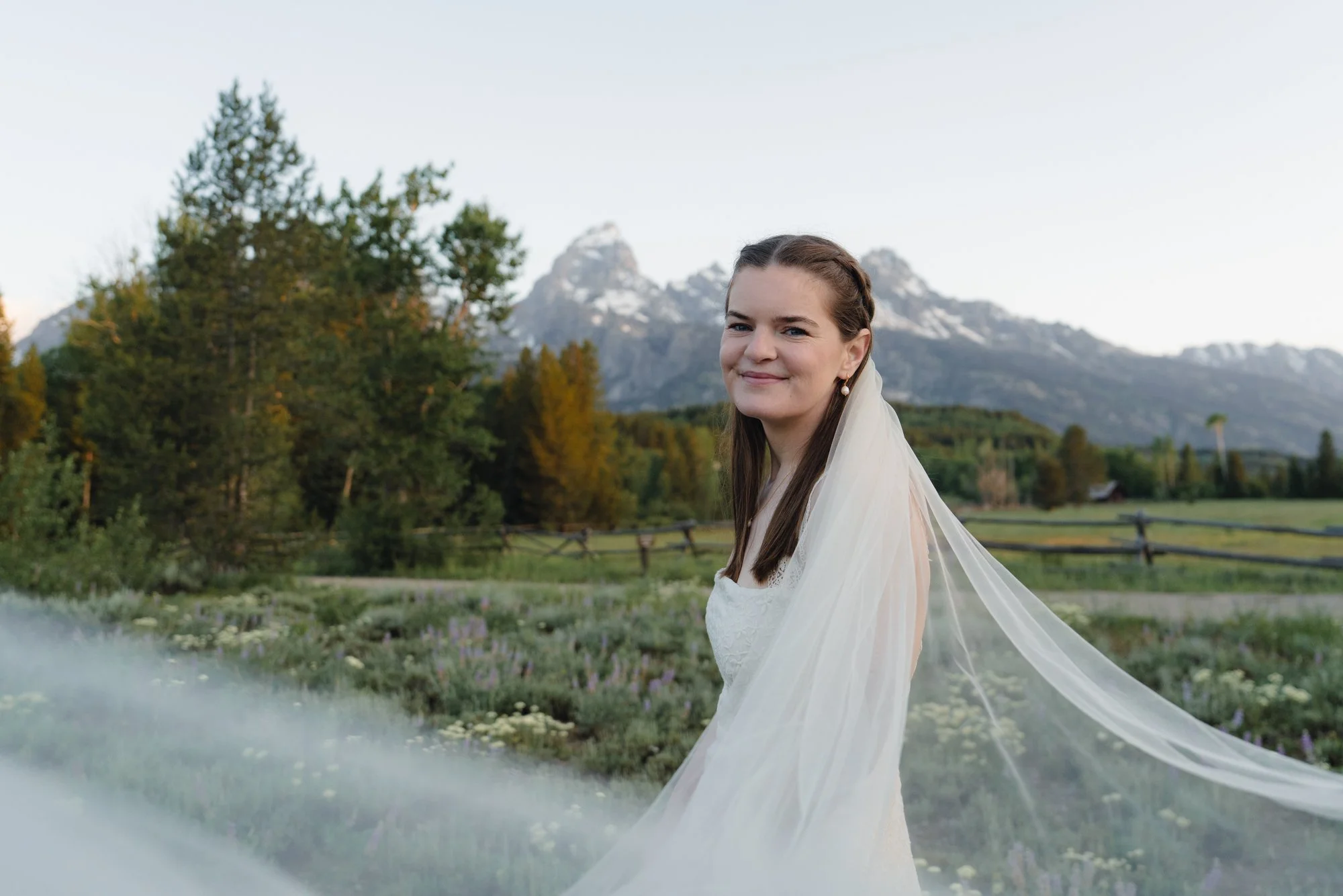 Taggart Lake wedding bride