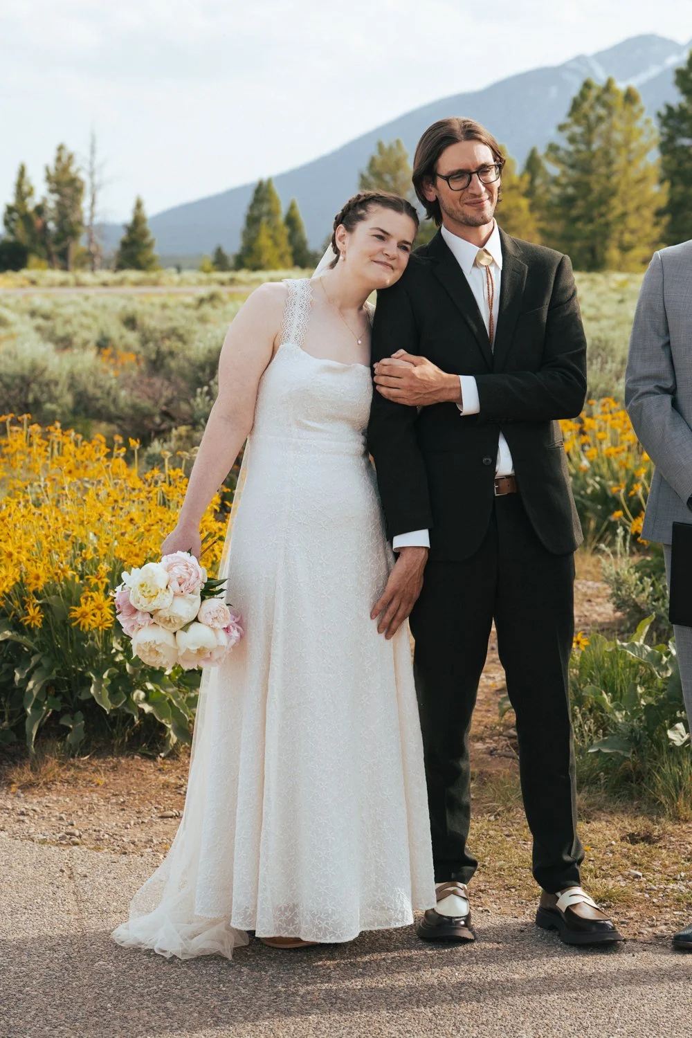 Mountain View turnout wedding