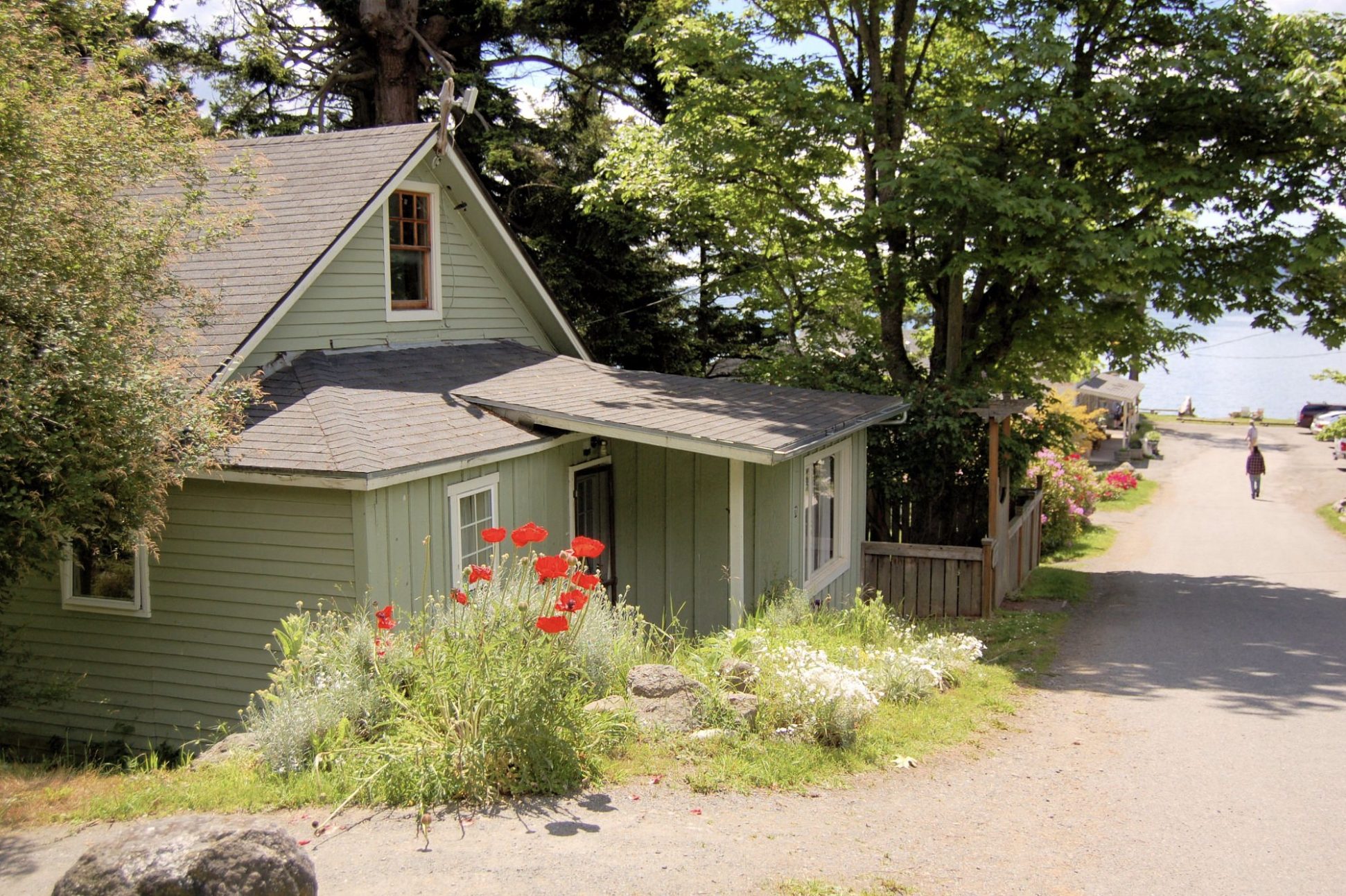 Orcas_Doe Bay_property 5.png