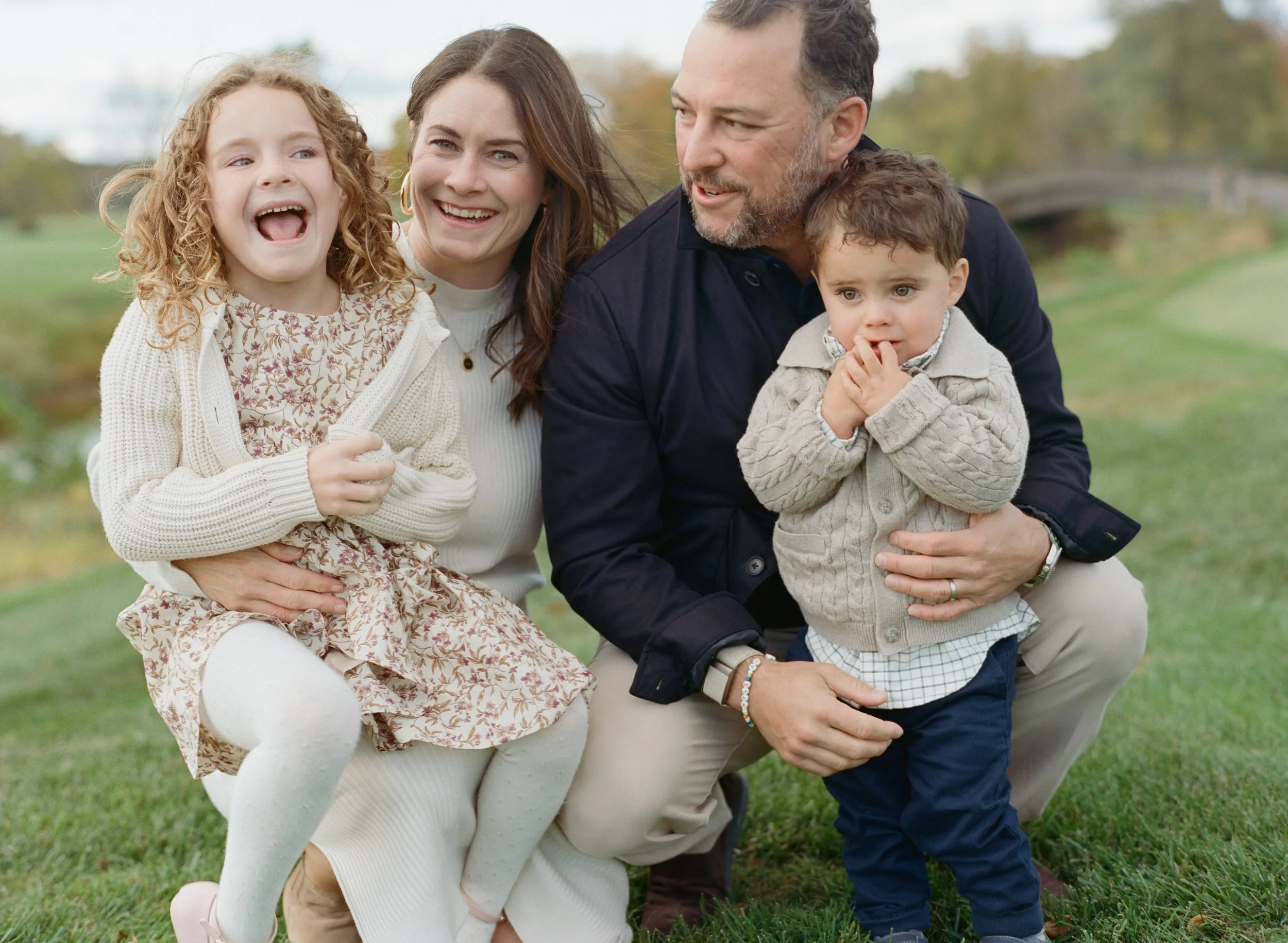 102401 - PirchioFamily-LaurenMiles-4.jpg