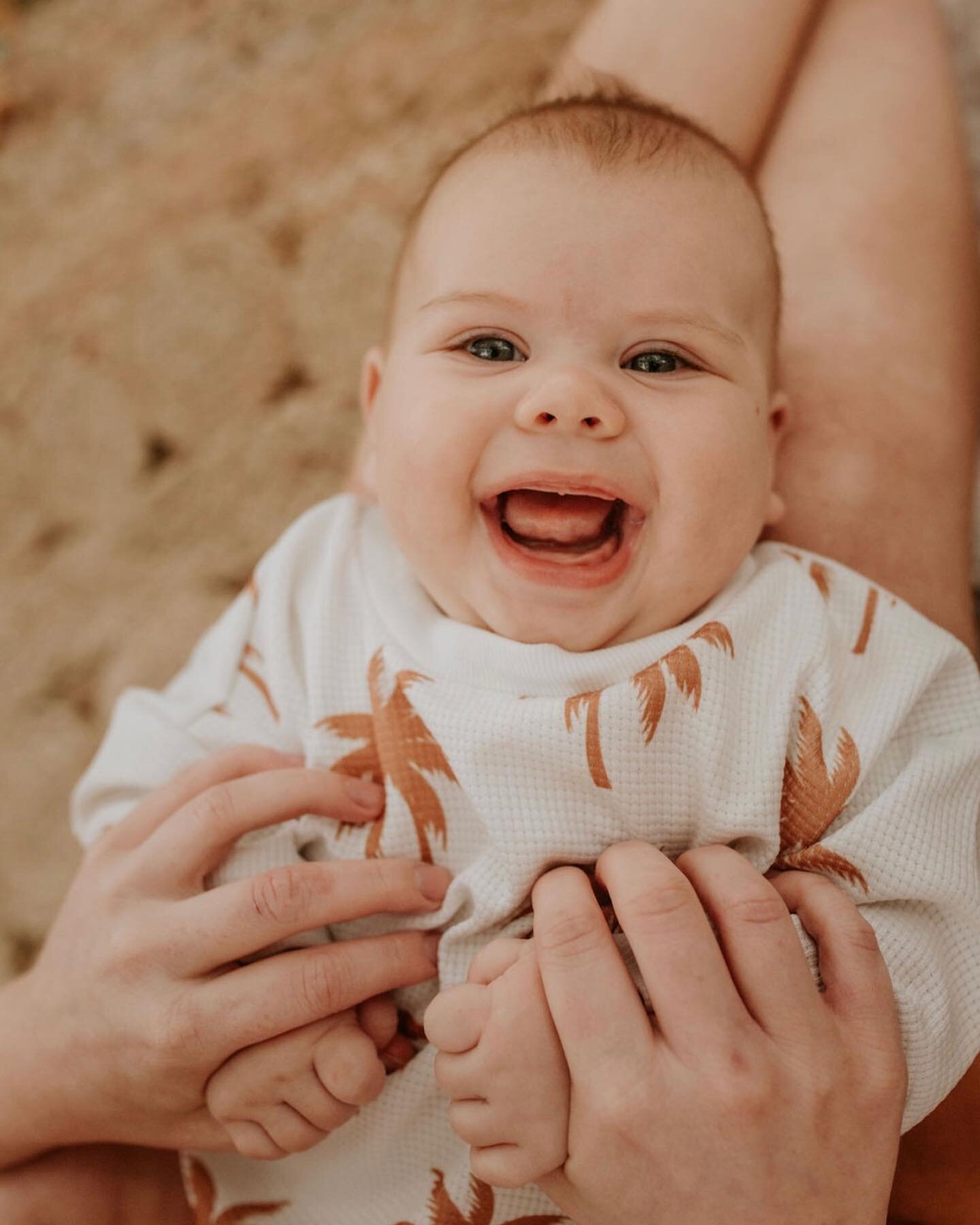 🌸 Happy Mothers Day! 🌸 

I have sooooo many Motherhood sessions to share&hellip;. THIRTY to be precise!

But let&rsquo;s start with these two&hellip; talk about melt my heart! 🥰