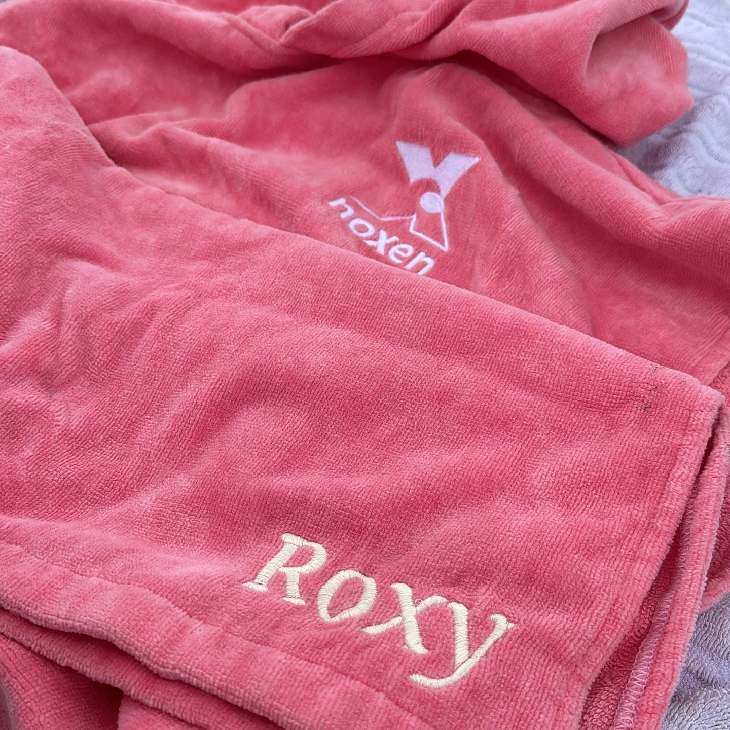 &lsquo;Teachers only&rsquo; day they said&hellip; &lsquo;hang out with your kids&rsquo; they said&hellip; 

So now the car interior is covered in sunscreen, there&rsquo;s sand in every bag, and all I can hear is someone yelling &ldquo;MUUUUUUUUMMMMMM