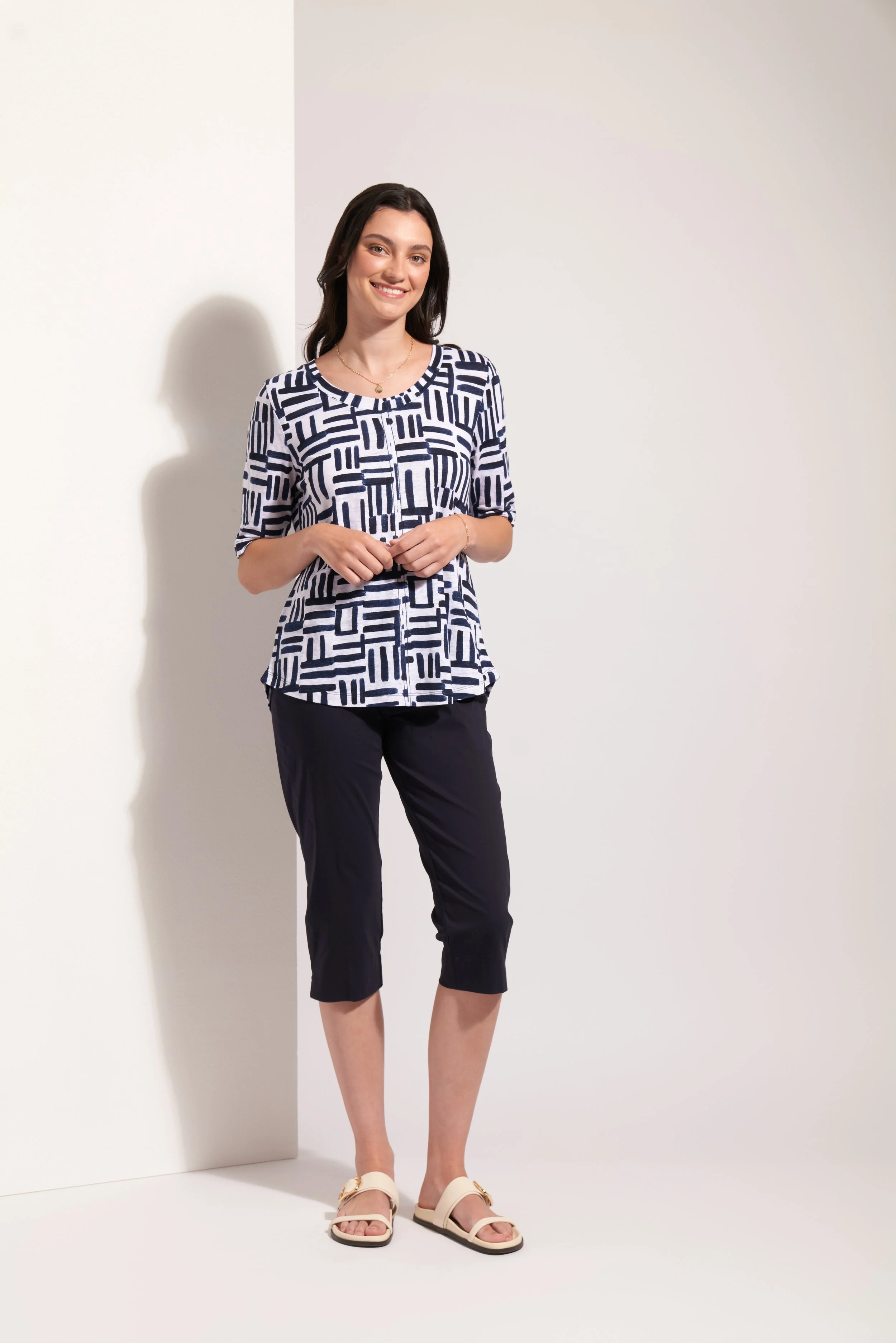 FO8248 BLOCK & ROLL, FO6971 TRUE NAVY  (4).JPG