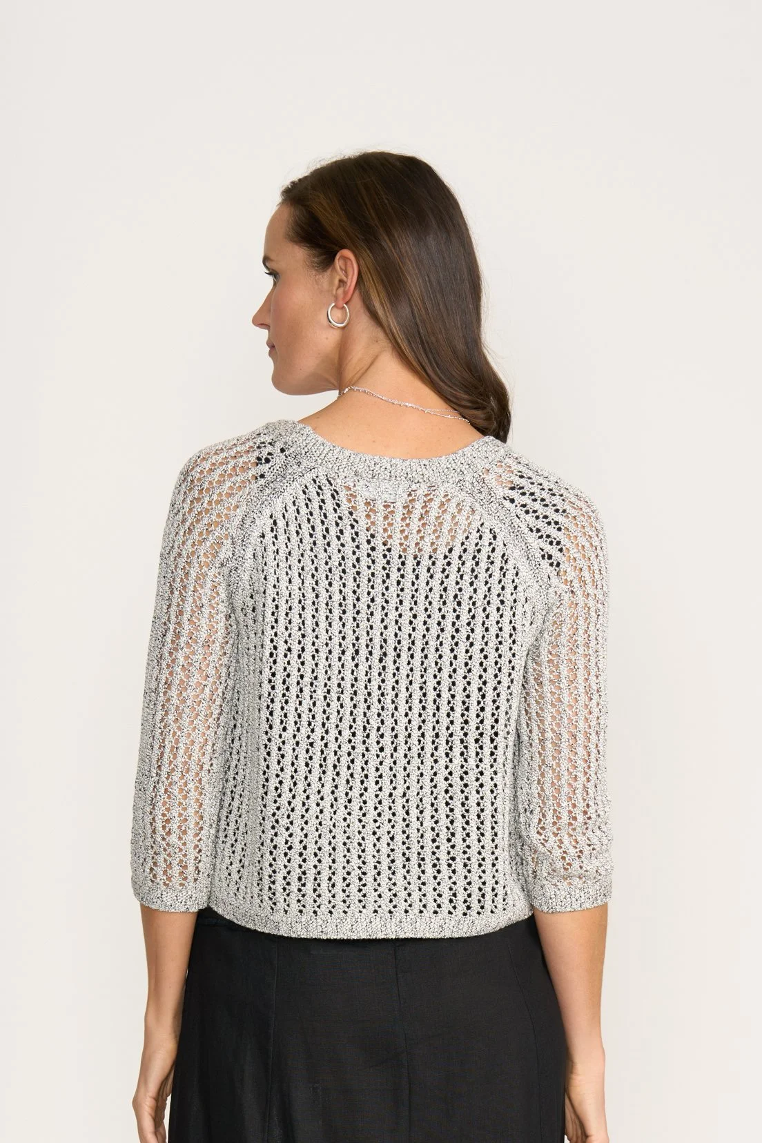 FO8195 BLACK WHITE (4).jpg