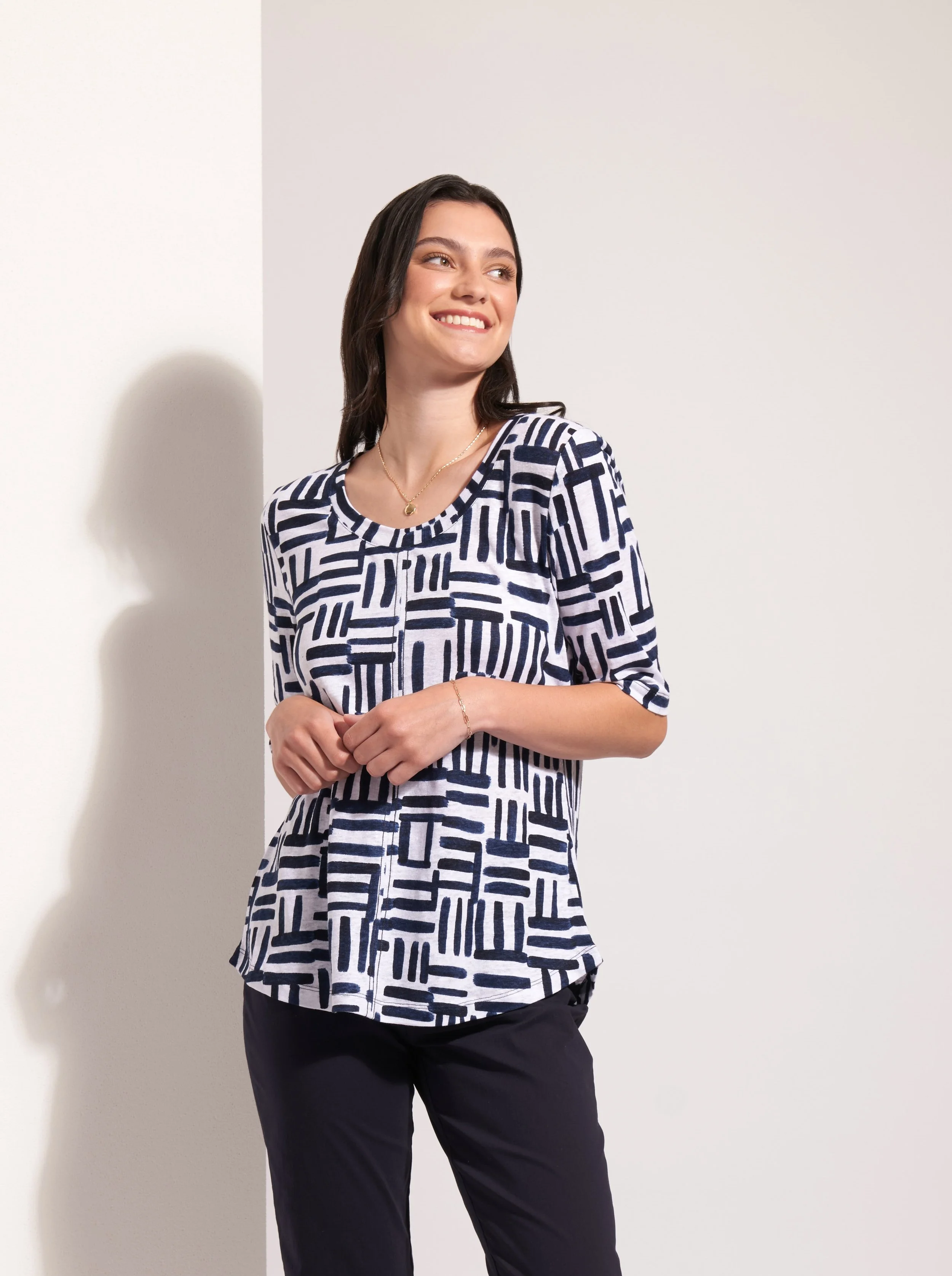 FO8248 BLOCK & ROLL, FO6971 TRUE NAVY  (2).JPG