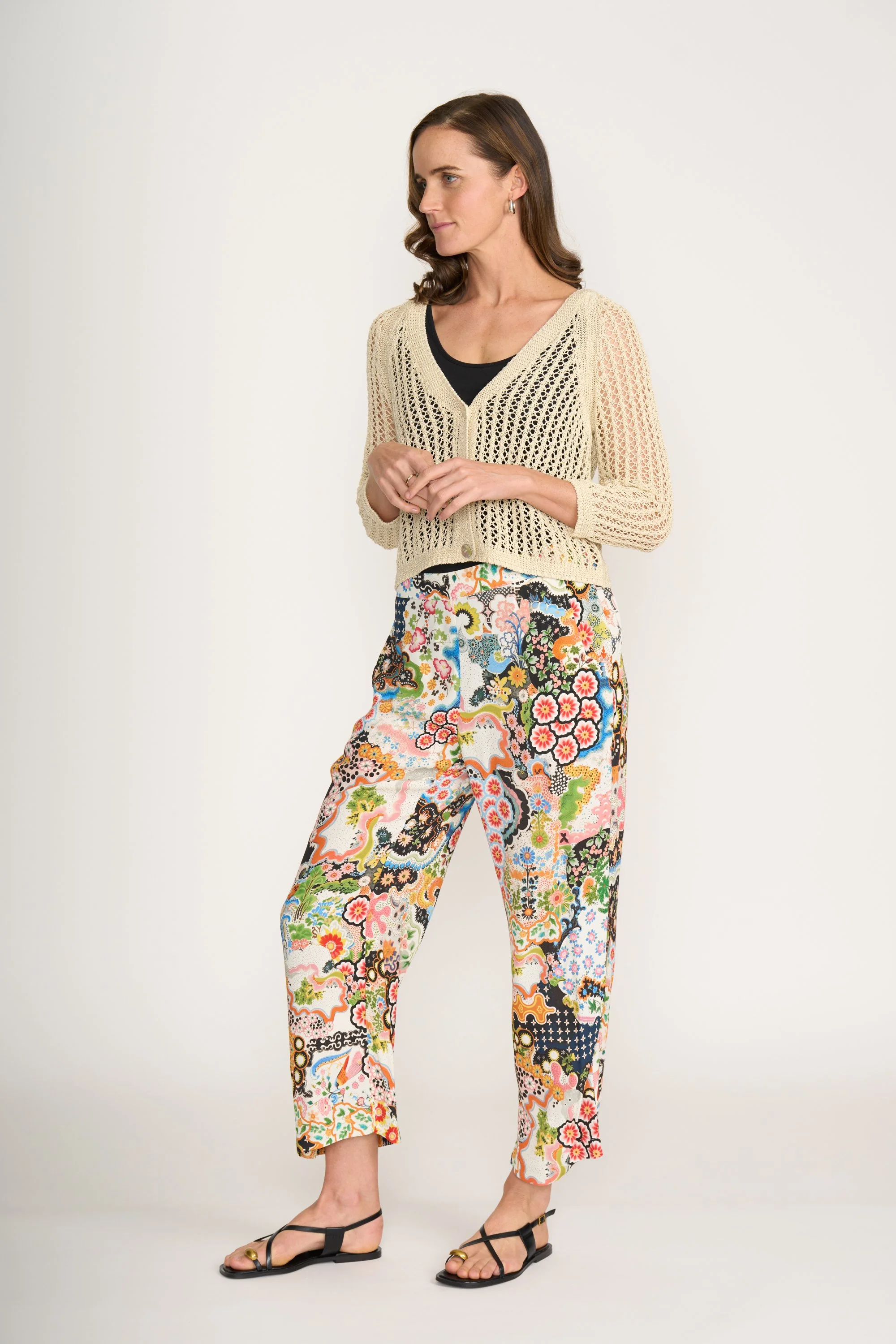 FO8195 ECRU, FO7032 BLOSSOM (3).jpg