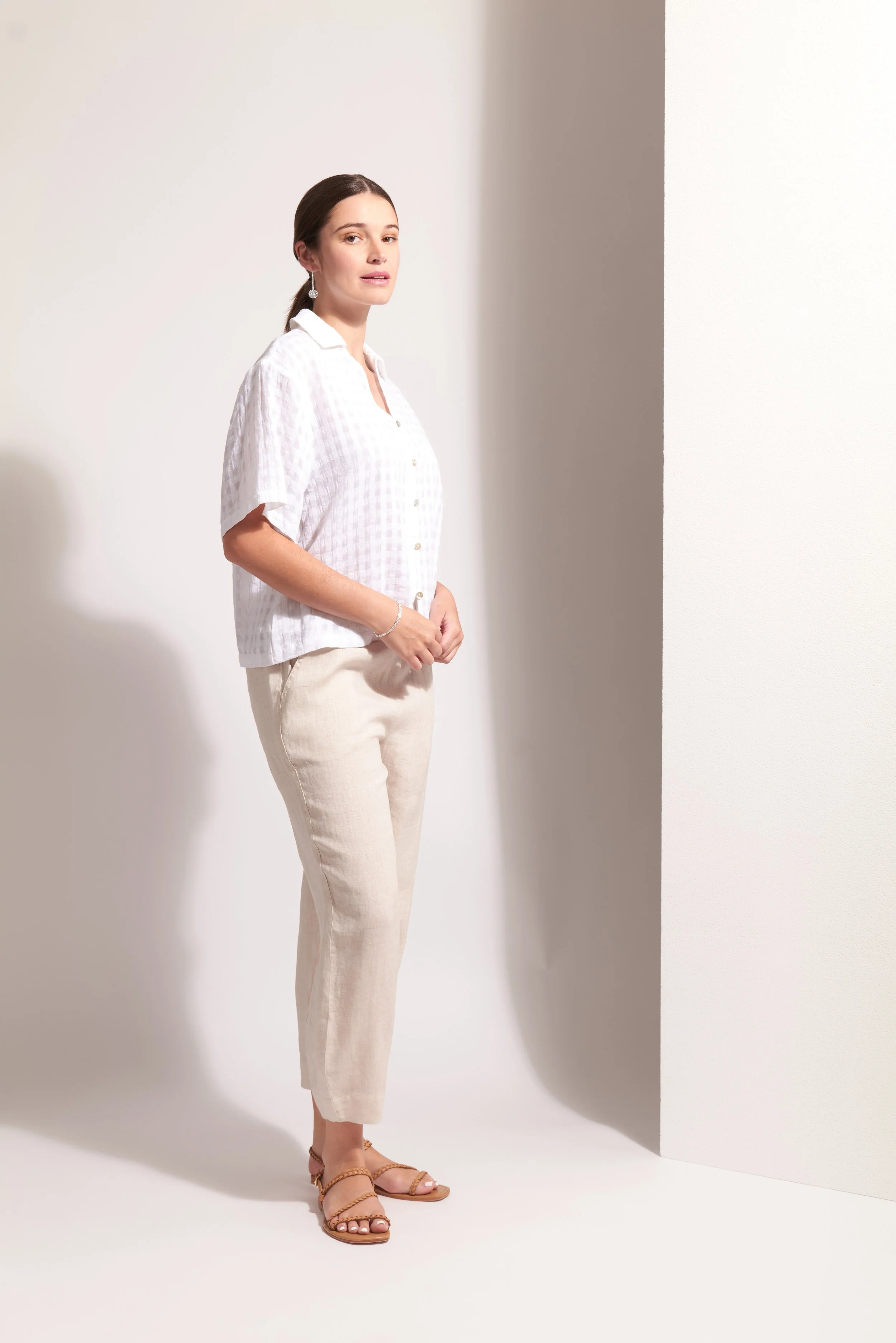 FO8199 VANILLA, FO8363 SANDY MARL (4).JPG