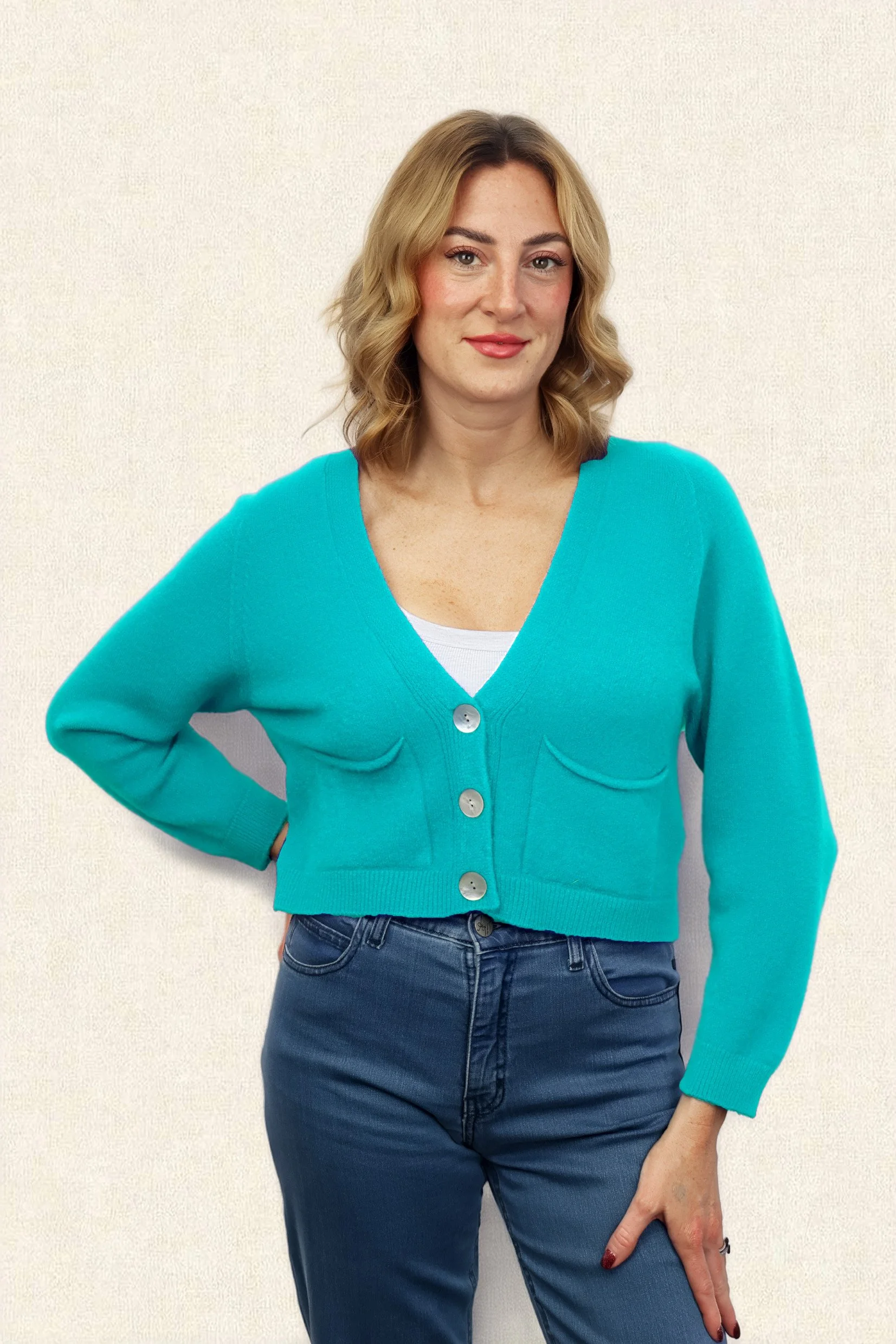 Amazing Woman Pookie Crop Cardigan in Summer Turquoise