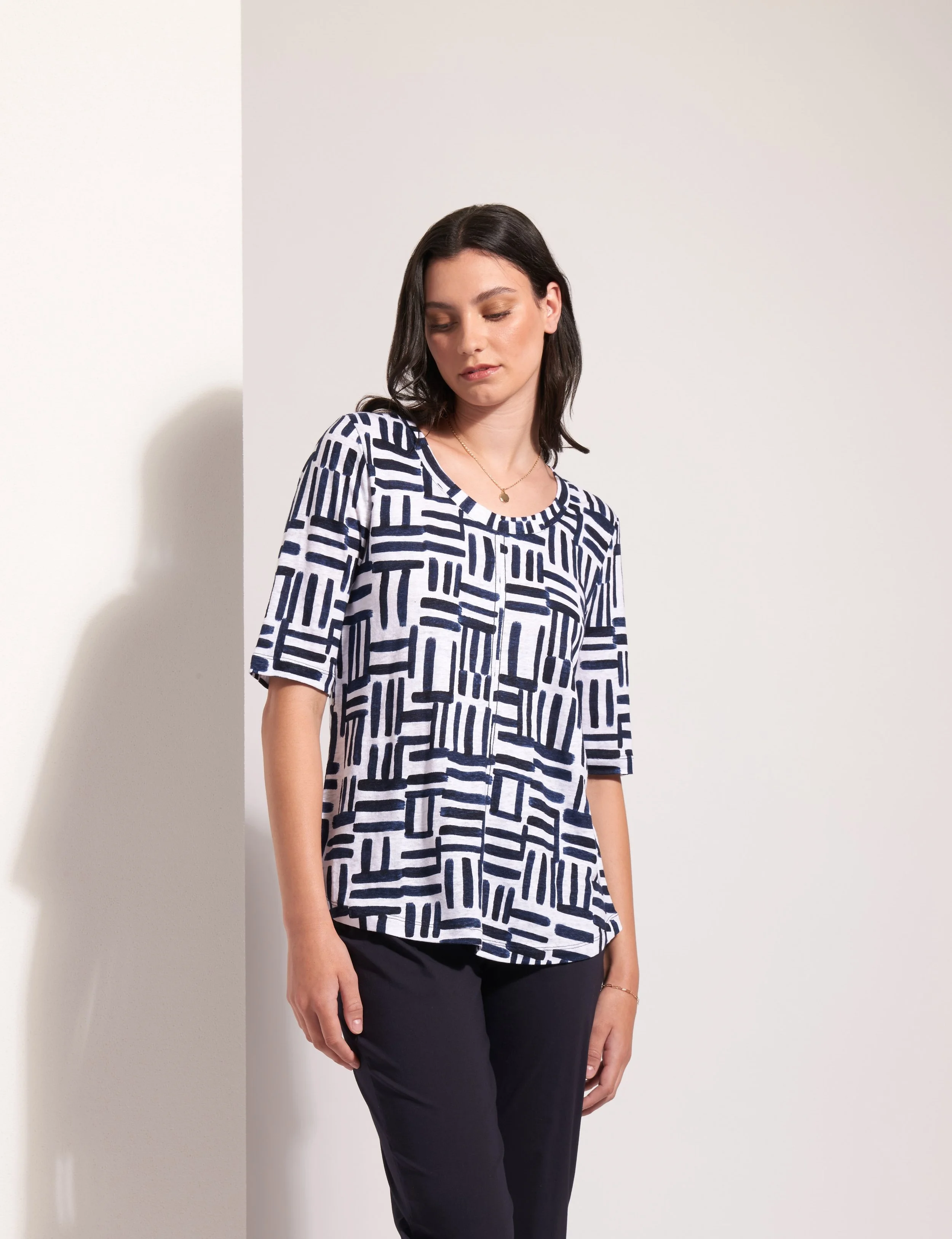 FO8248 BLOCK & ROLL, FO6971 TRUE NAVY  (3).JPG