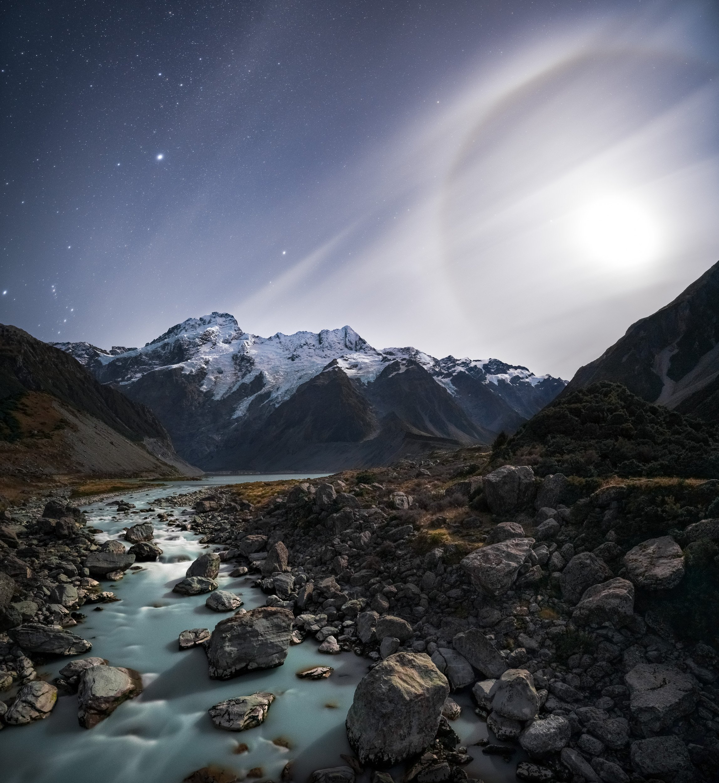 Cooke Moon Halo.jpg