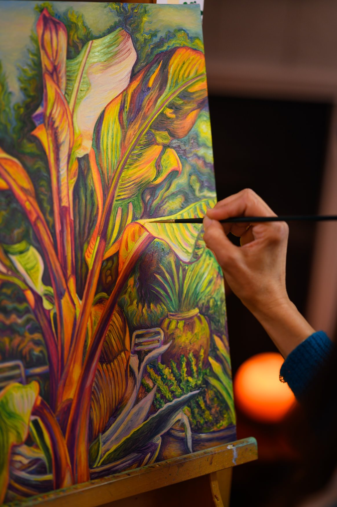 Closeup of artist Juliet painting in her studio 2.jpg