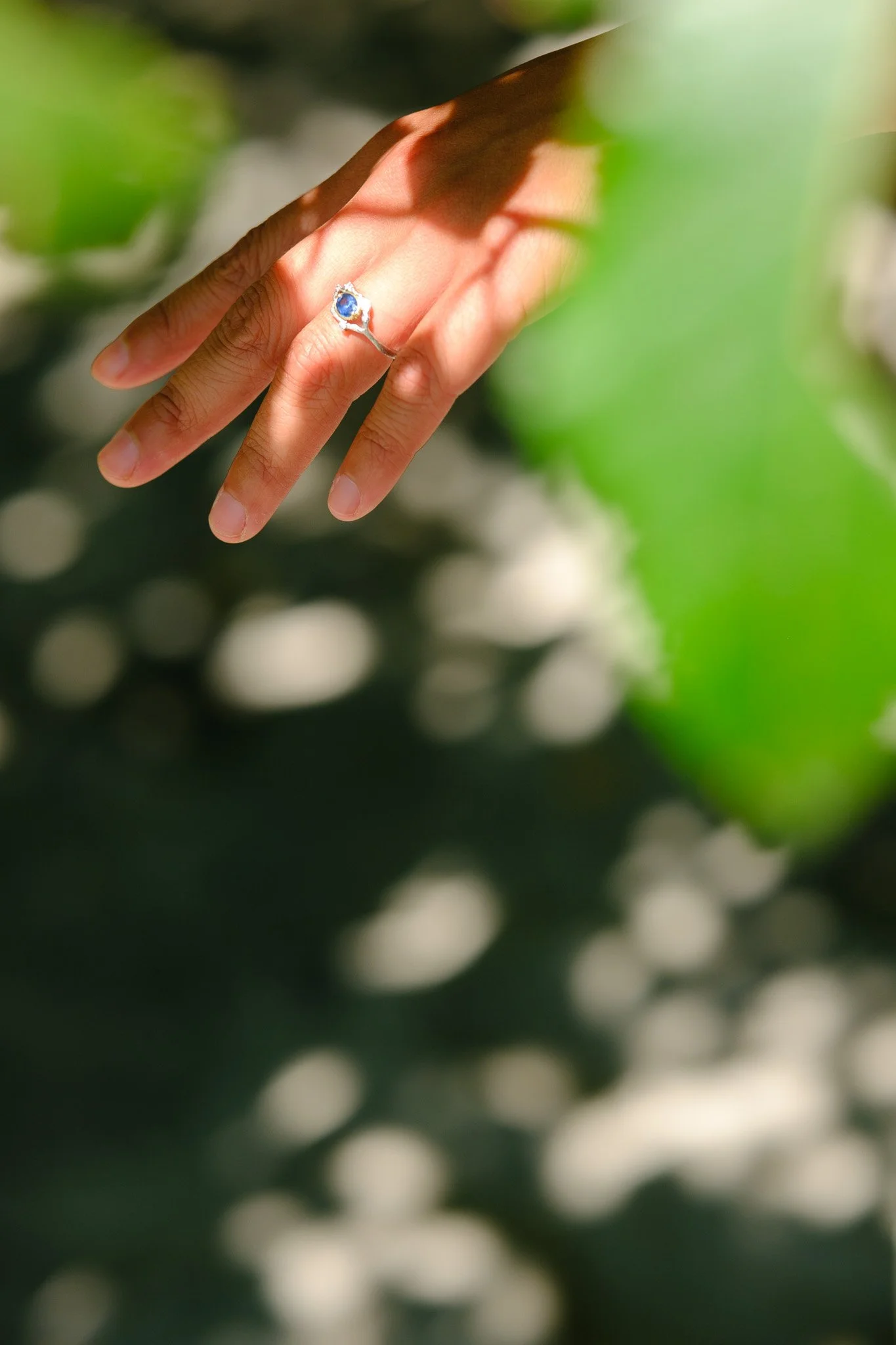 Custome Ring Paltium, 18K yellow gold and sapphire.jpg