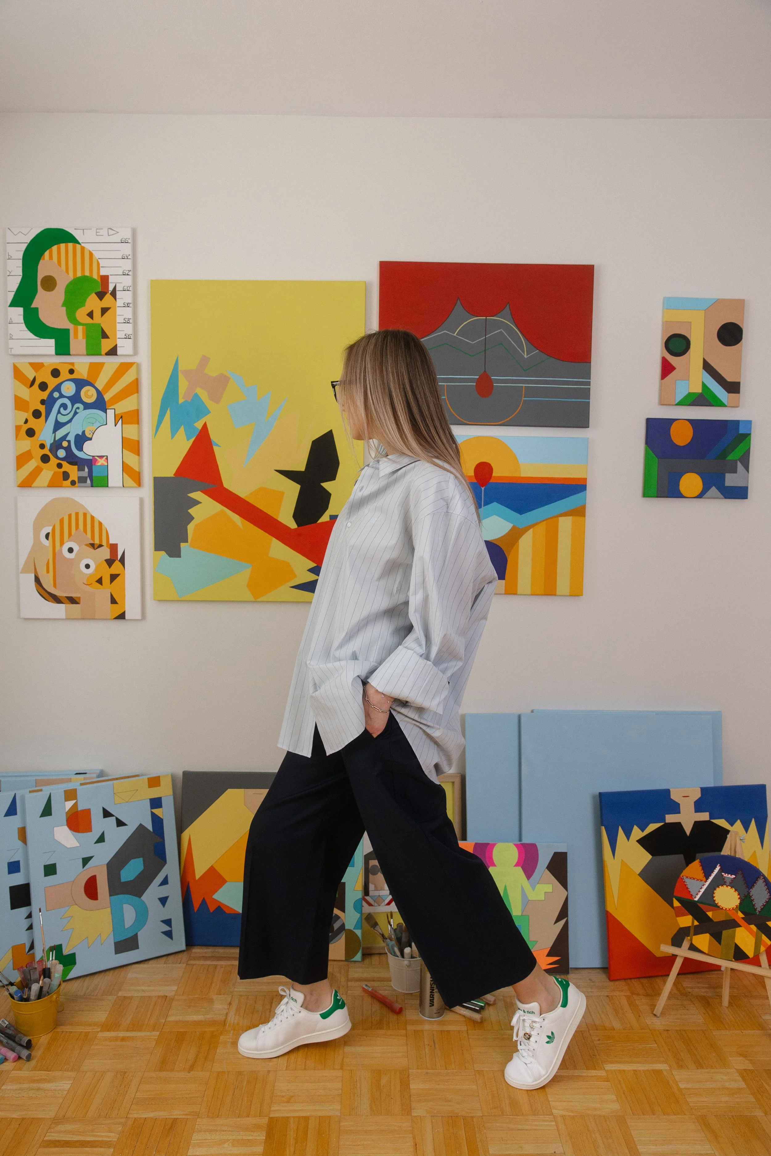 Dasha Wesel at her studio.JPG