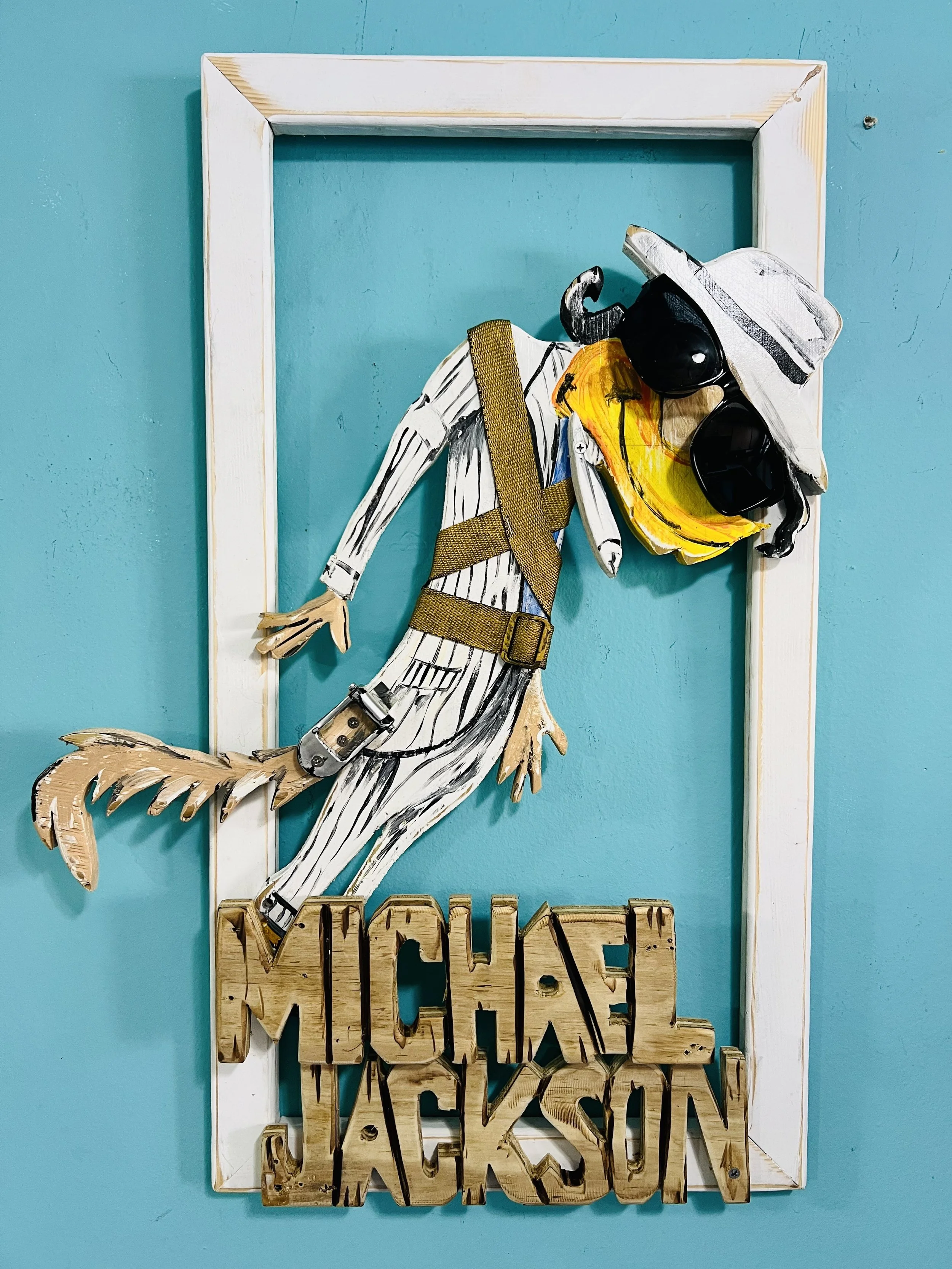 THE MOONWALKER BIRL