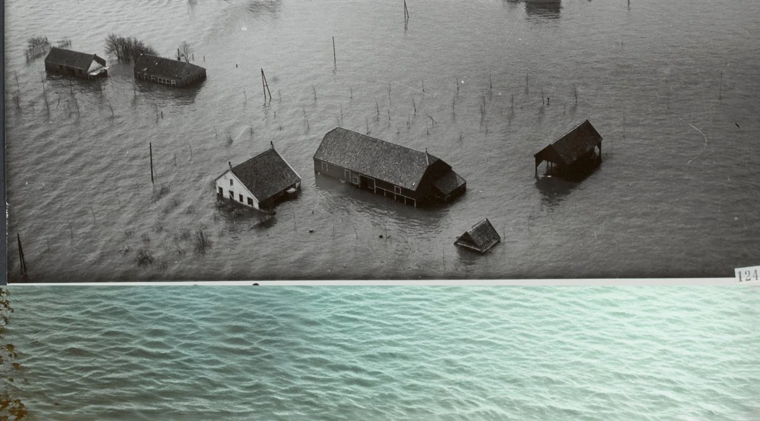 2. Maartje Martisan, Neverending end, floating.jpg
