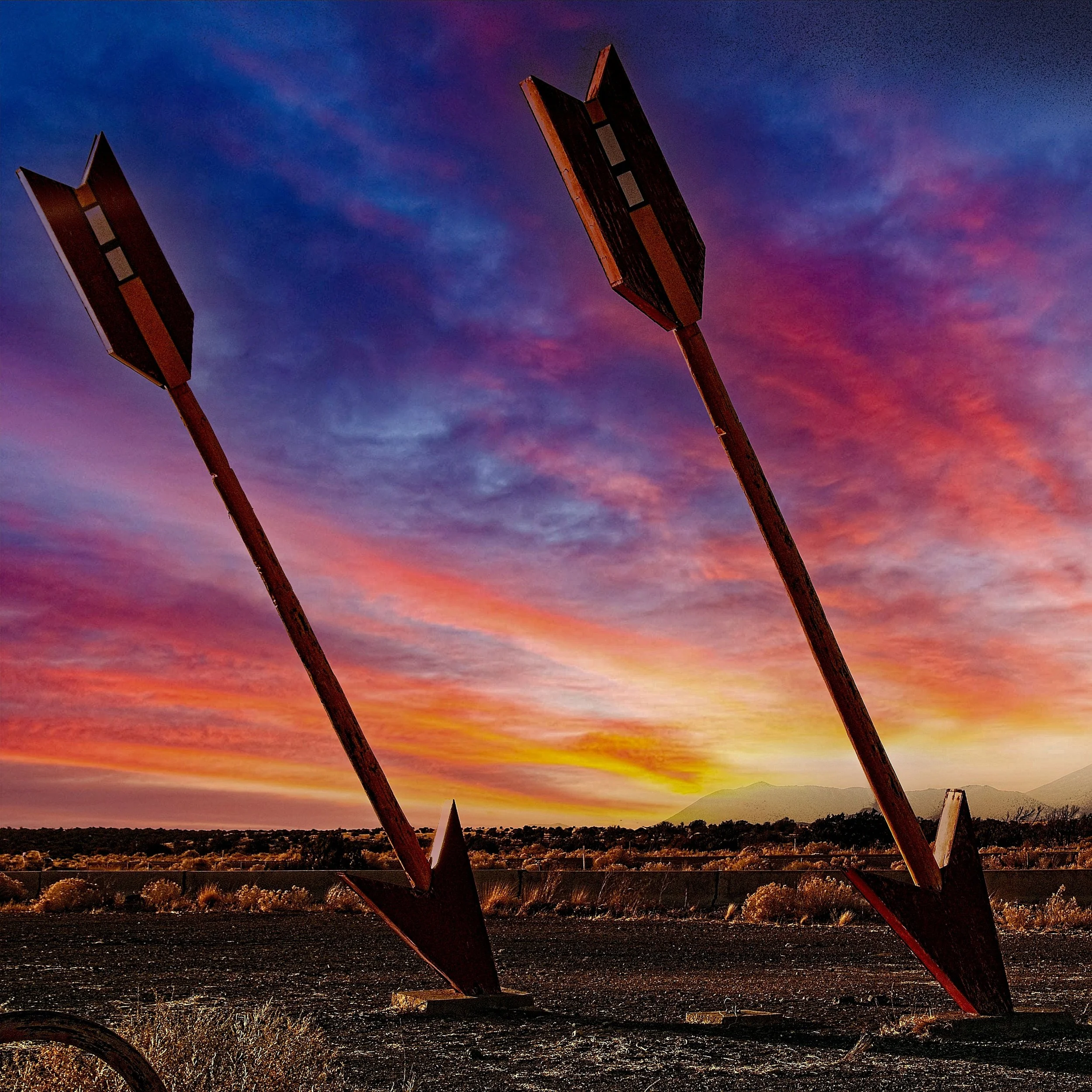 SUNRISE AT TWIN ARROWS AZ.jpg