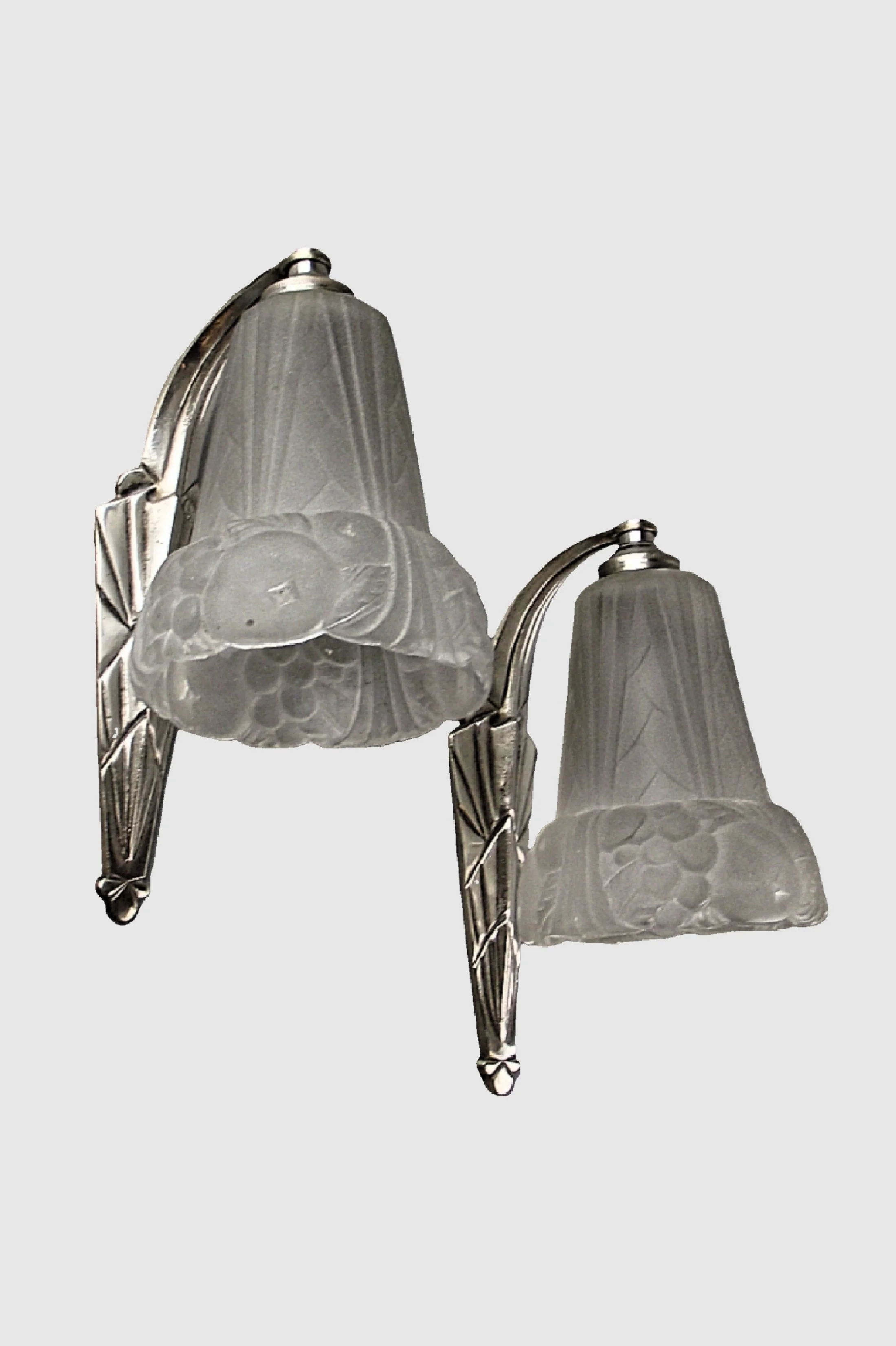 Pair of Art Deco wall sconces elegant sophisticated design France 1930s item ref 2869