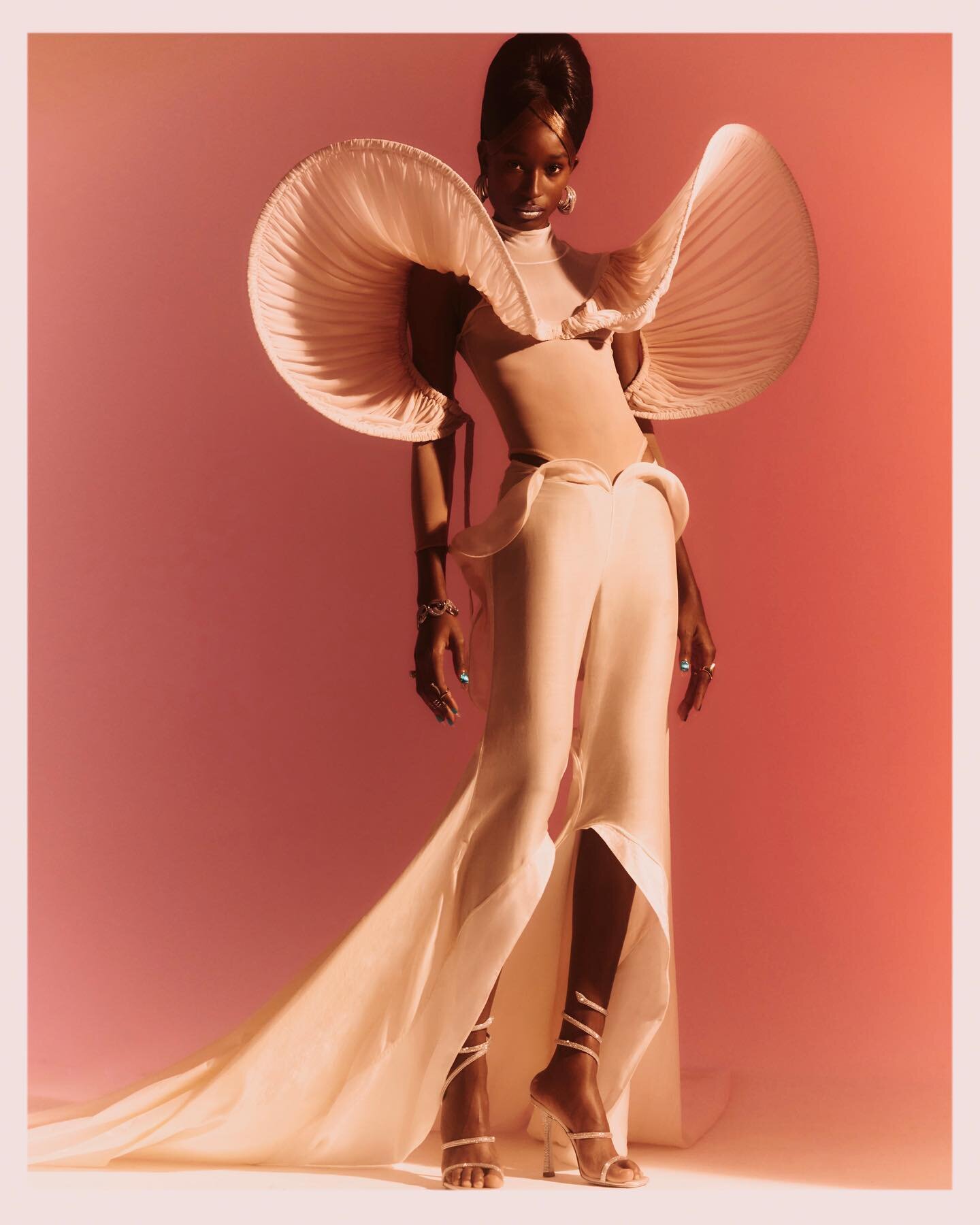 &ldquo;Angel 7 - Energy decadent description&ldquo;
for @wonderland styled by Toni Blaze 🐚🪸

Styling @toniblaze 
Styling Assistant @yascwilliams 
Photography @silipman 
Talent @f_aith_udoh from @thesquadmanagement