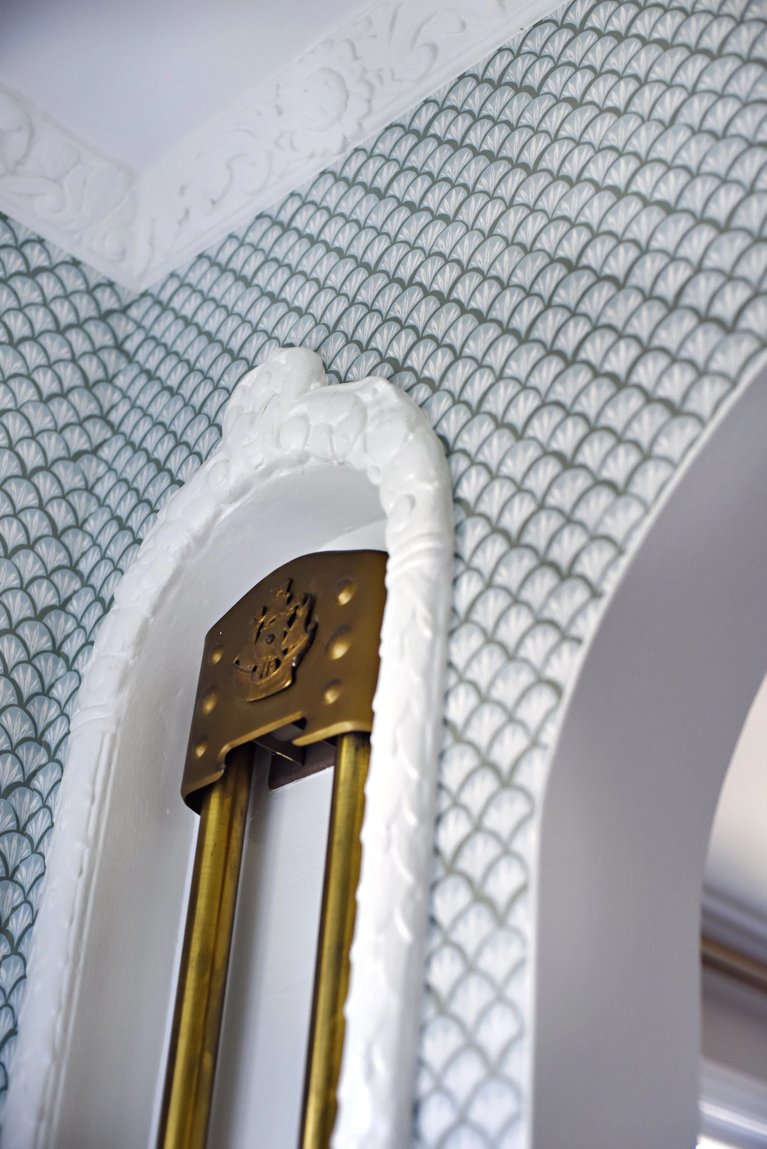 ModernVic_10.19.25_0042 2.jpg