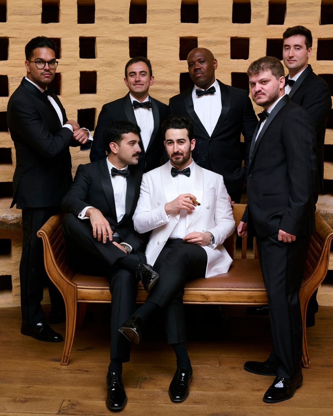 The groom&rsquo;s preparations are often underestimated. Quietly skipped. Politely rushed. And yet, they hold a rare kind of energy.⁠
At first, there&rsquo;s resistance. A desire to stay in the background, to laugh with best men, to avoid the camera.