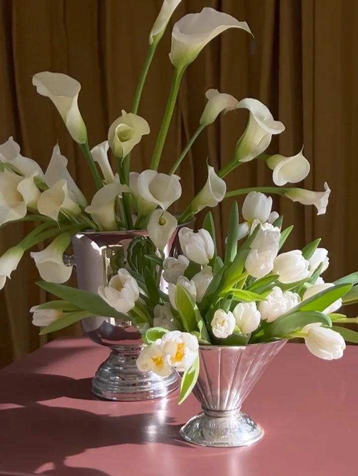 @jakearnold x @everhem 

planning + design: @brookekleinman @hannahsoboroff
florals: @jennchezdesign
draping: @everhem @ambereventprod
paper: @andie.g.studio
gifting: @shoplait 
venue: @sunset_tower