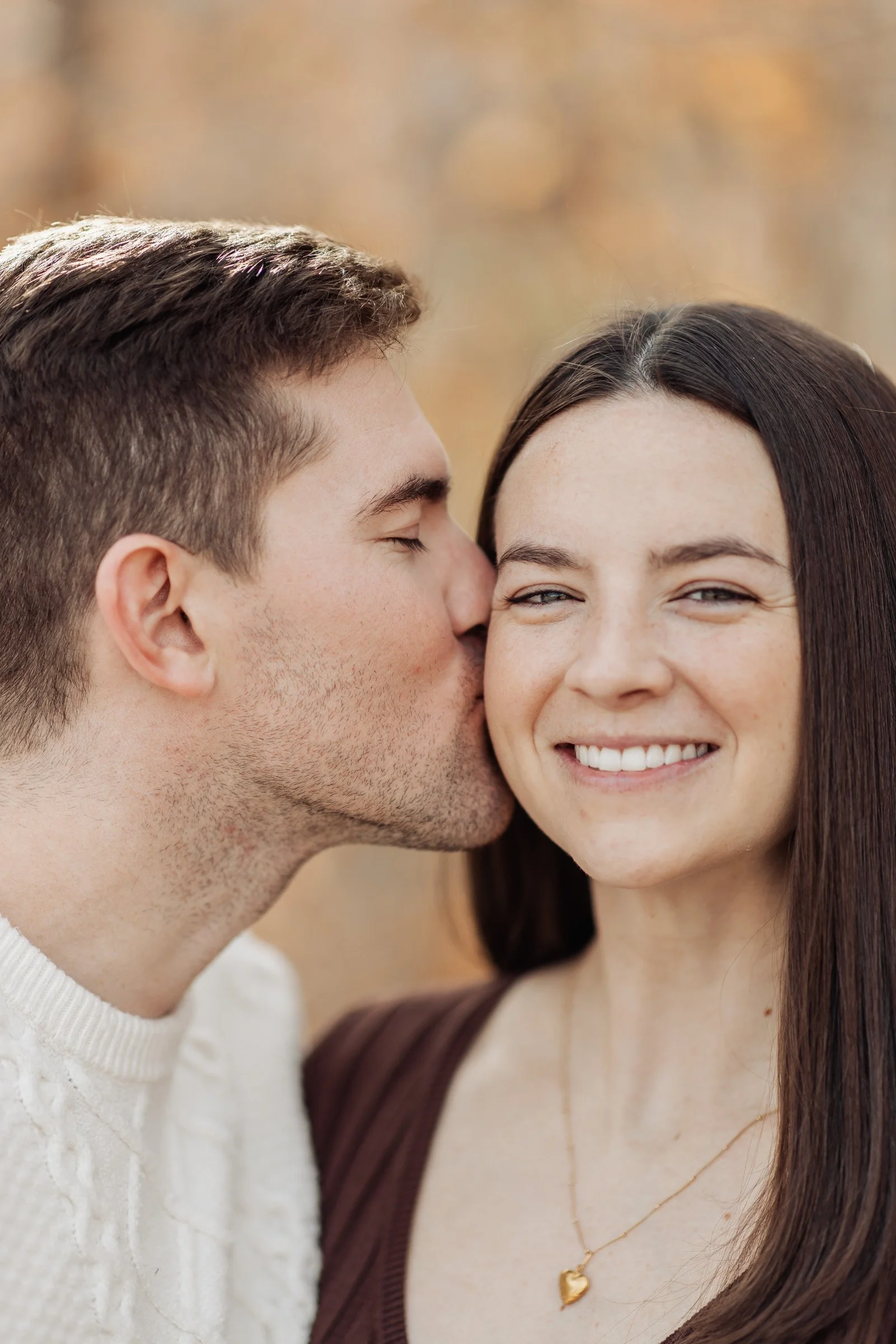 Las_Vegas-Couples-Photographer-Red_Rocks-0011.jpg
