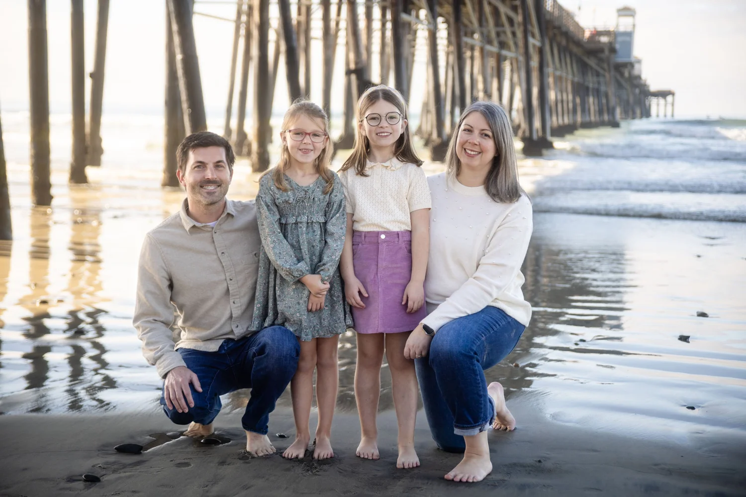 San Diego family photographer, beach session at the pier