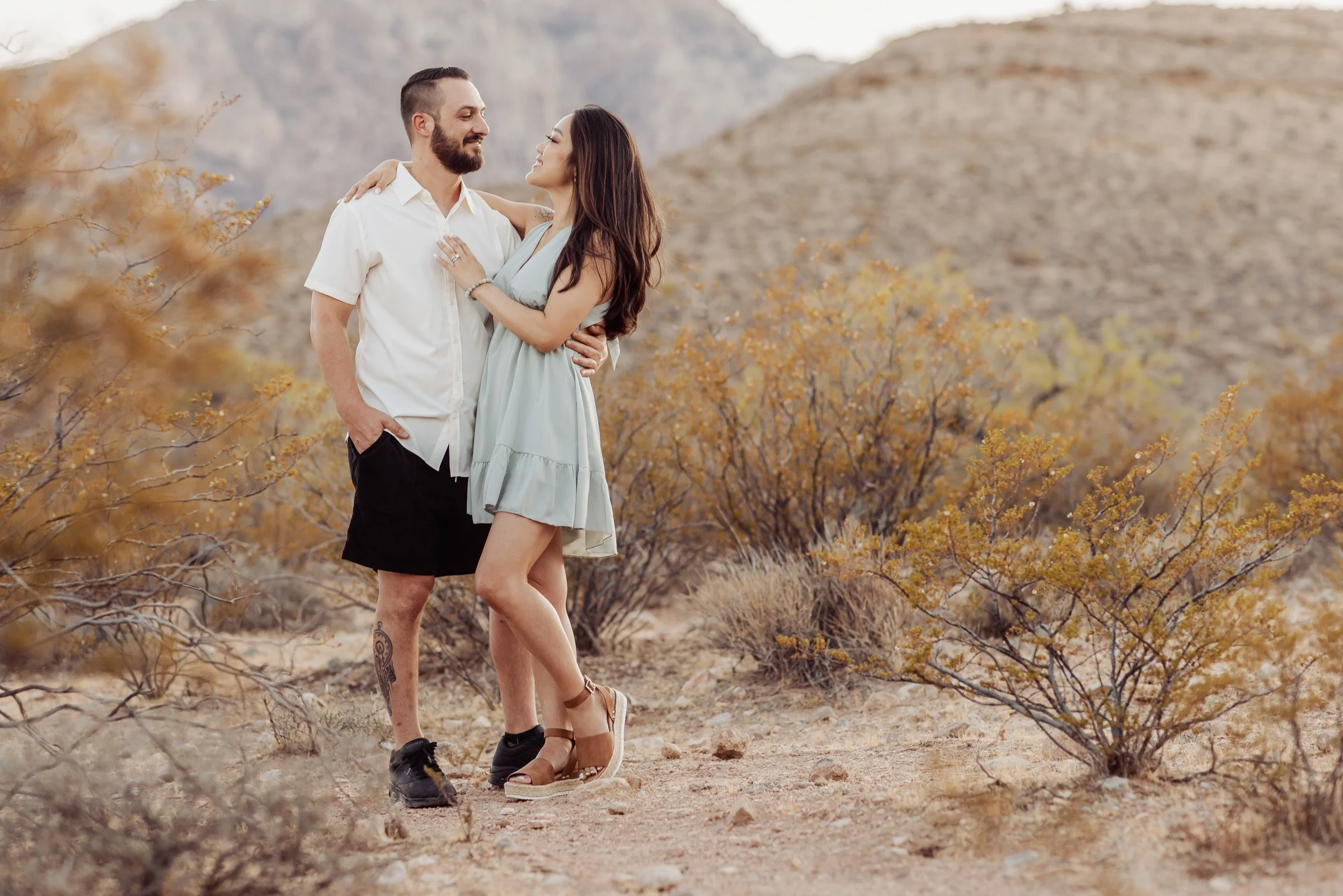 Las_Vegas-Couples-Photographer-Red_Rocks-0165.jpg