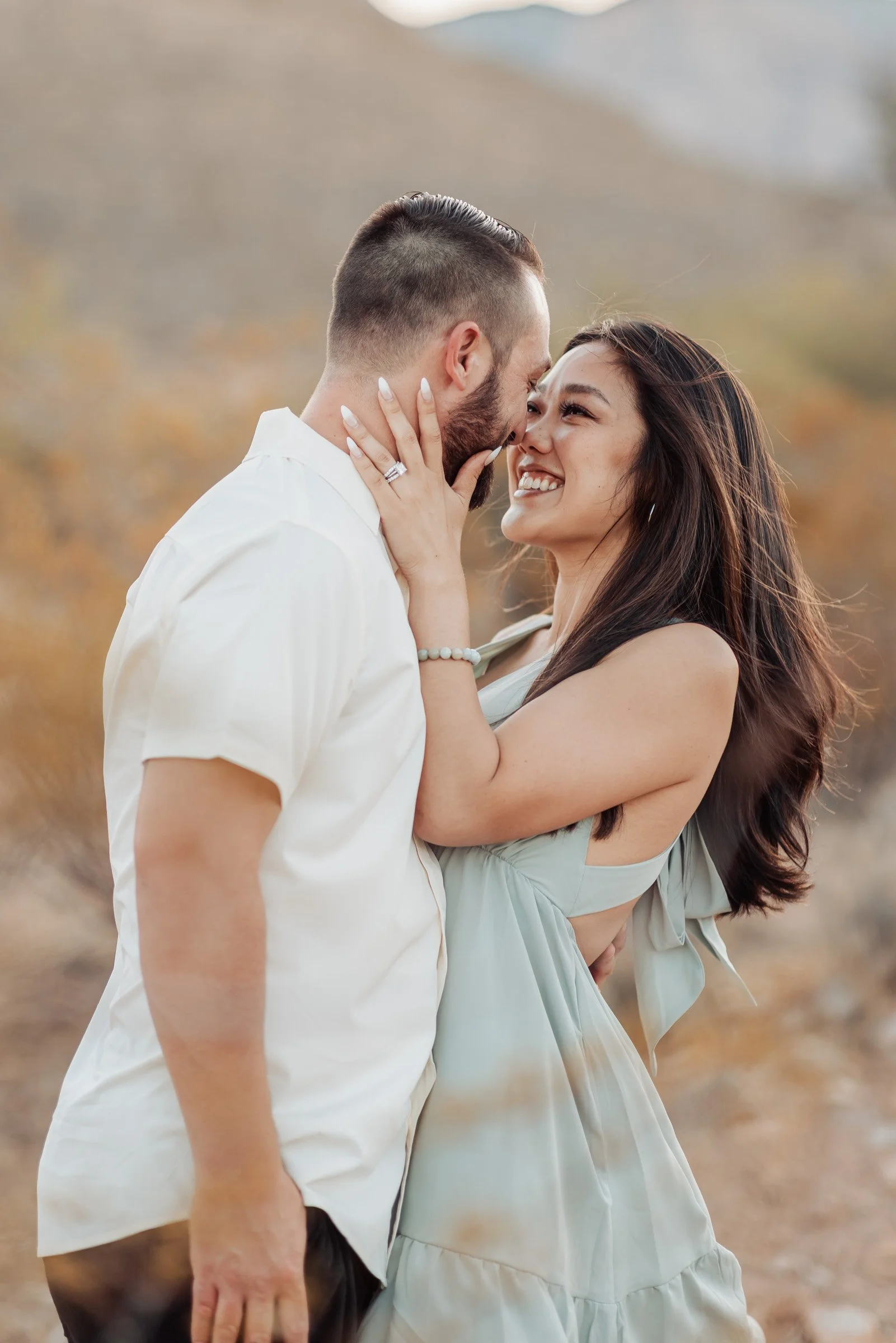 Las_Vegas-Couples-Photographer-Red_Rocks-0162.jpg