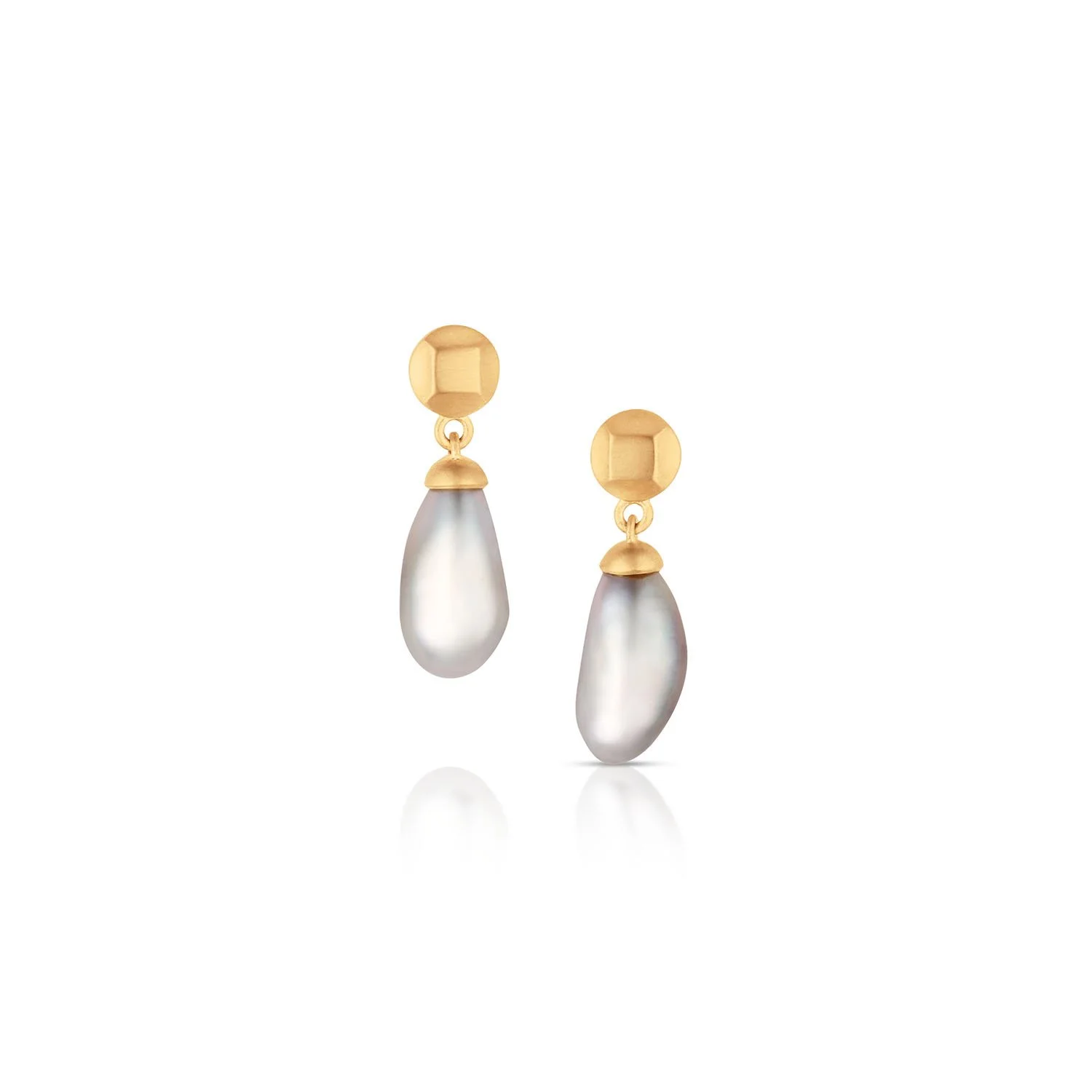 22k Fairmined Gold and Tahitian Pearl "Manea" Earrings