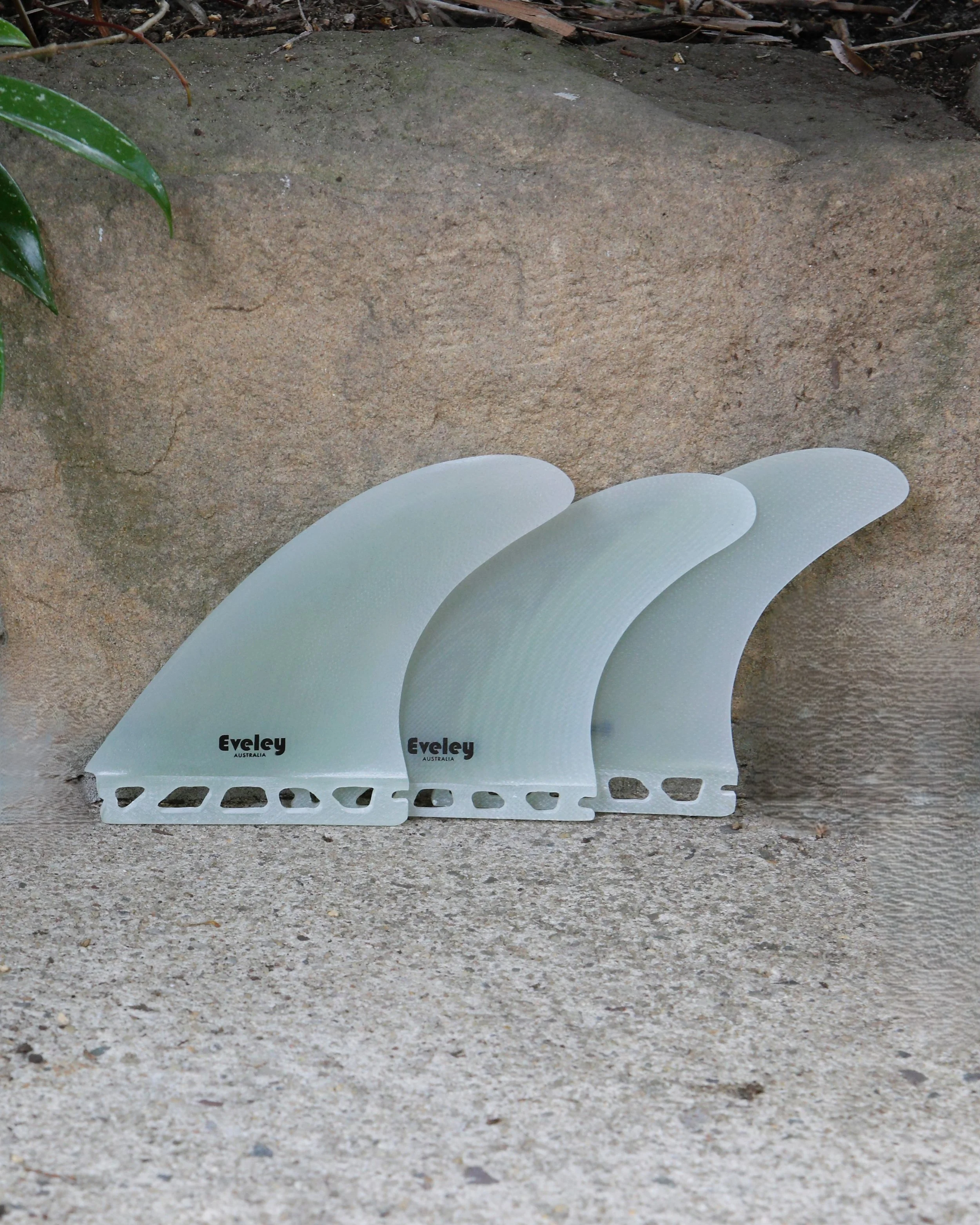 4.75" AM2 Thruster Fins, Natural Pro Glass. Futures compatible set of three fins.