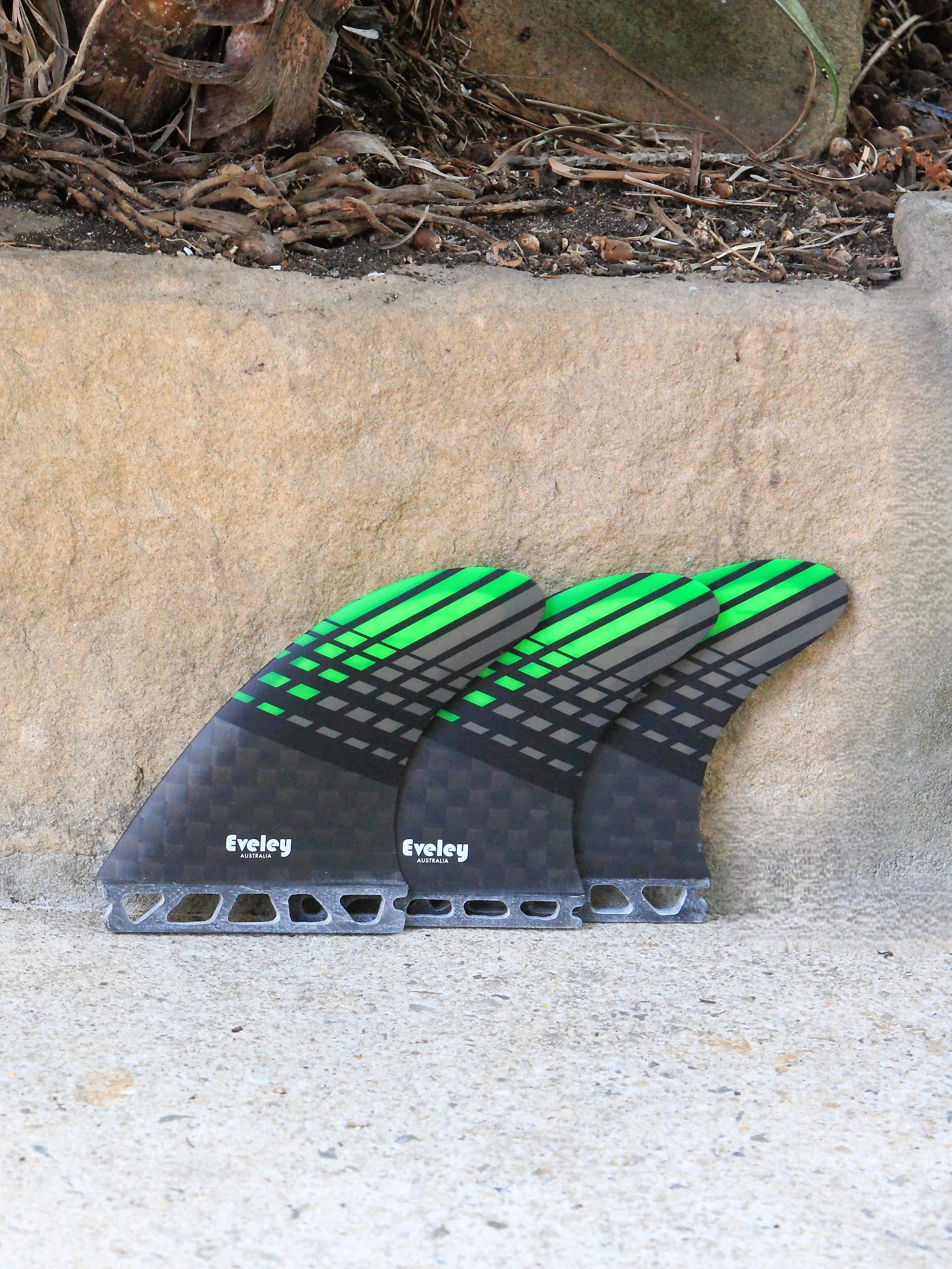 4.75” Advanced Thruster Fins – Carbon Fiber Green TekFlex | Futures Compatible (Set of 3).