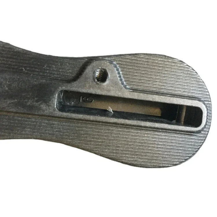 1 x piece FCSII compatible fin box.