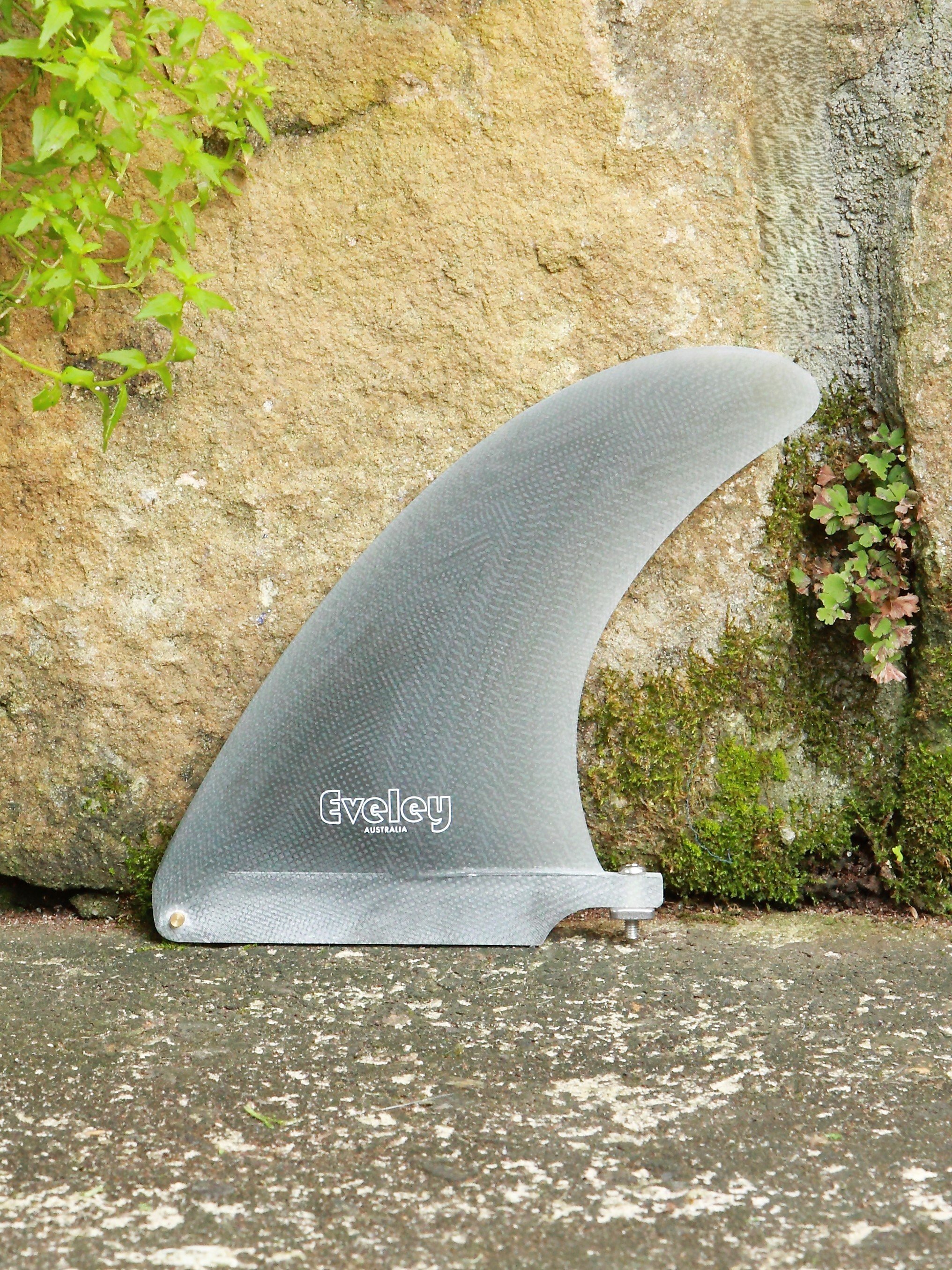 6.5" Classic Center Fin in Smoke Pro Glass