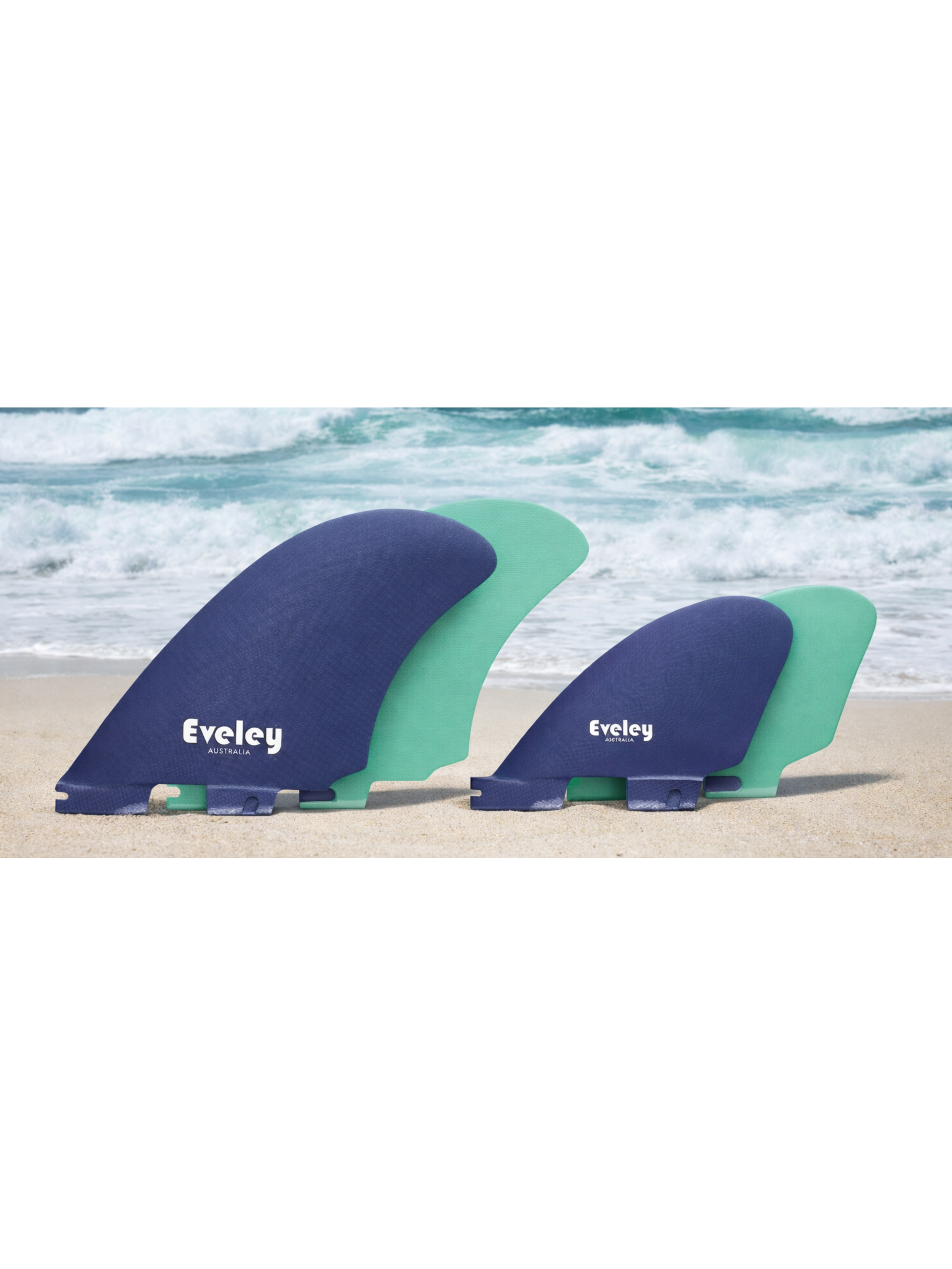 4.9" / 3.1" DTR Quads, deep blue on green Pro Glass. FCSII compatible set of four fins.