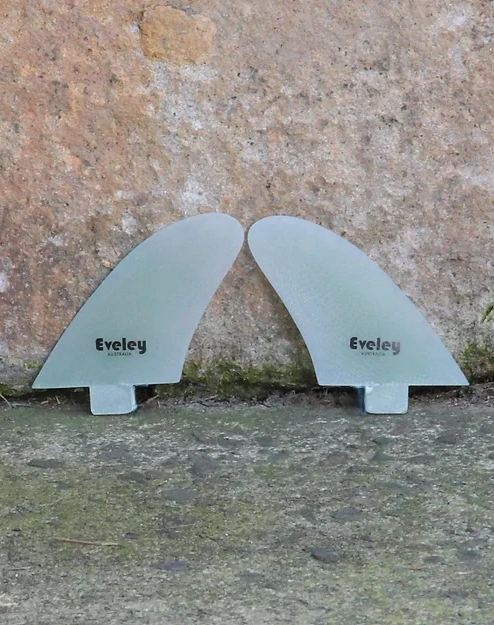 3.25" Twinzer Canard Fins – FCS compatible natural Pro Glass (2 fins)