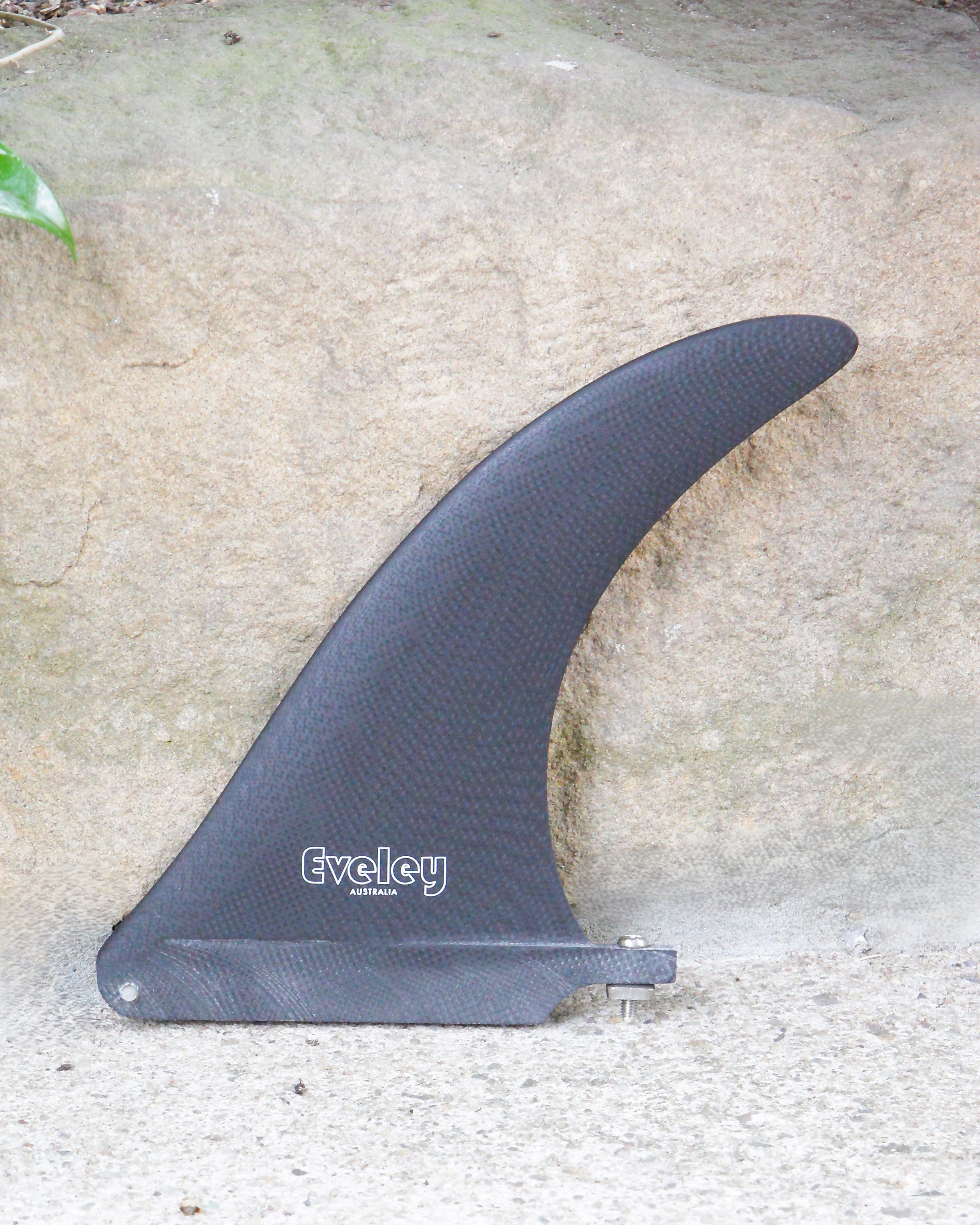 7" International 4A Center Fin, Black Pro Glass.
