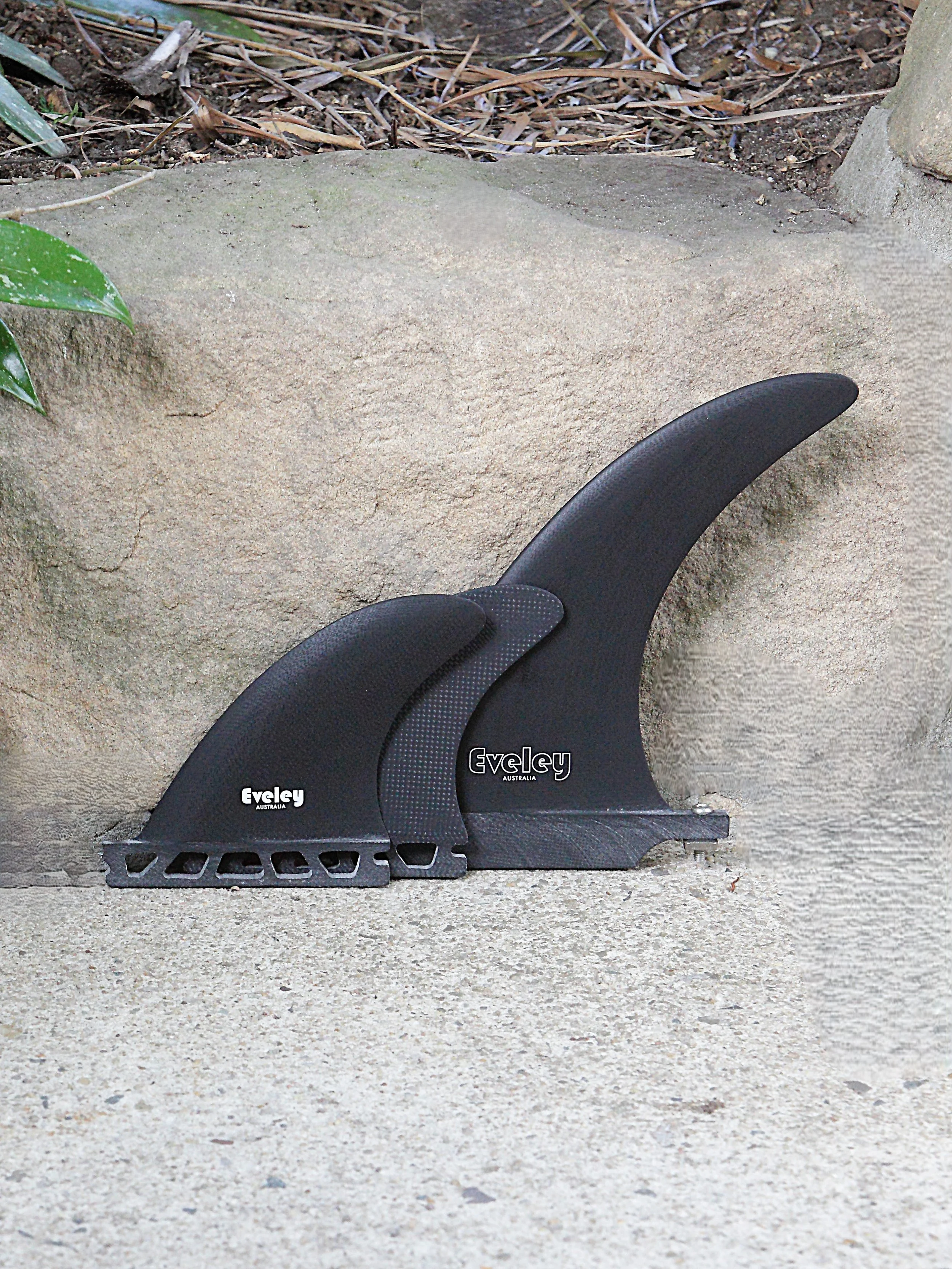 3.9" + 7" 2+1 Fin Set – black Pro Glass | Futures compatible Side Fins (3 fin set)