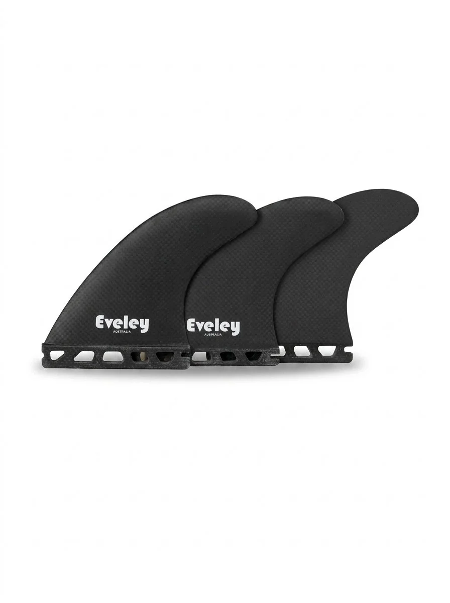 4.6" Ultra Lite Thruster Fins – Futures compatible black Xtreme Pro Carbon (3 fins)